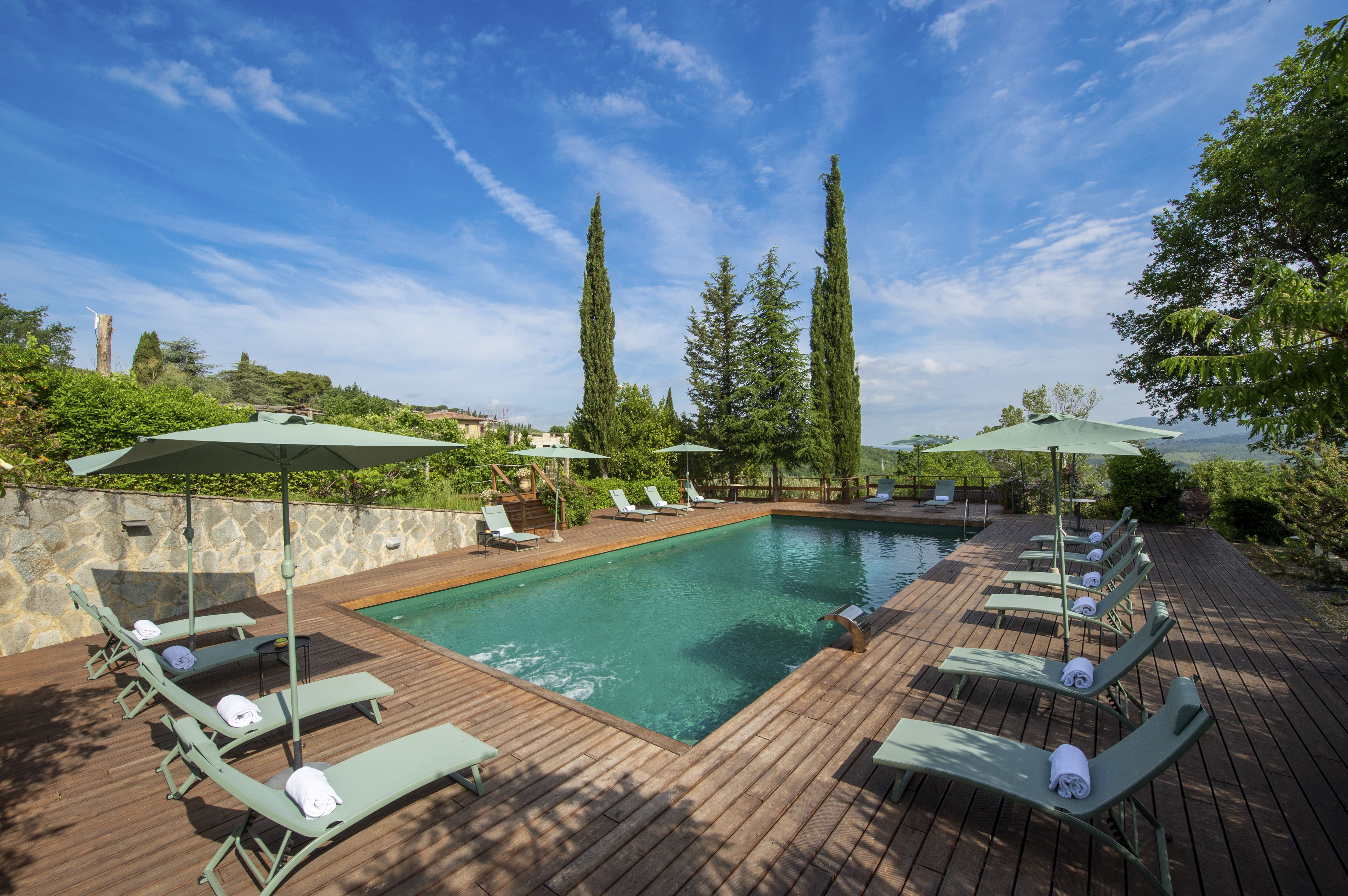 Villa Panzano Chianti: Spacious 15-Bedroom Apartment with Sauna and Pool, Chianti
