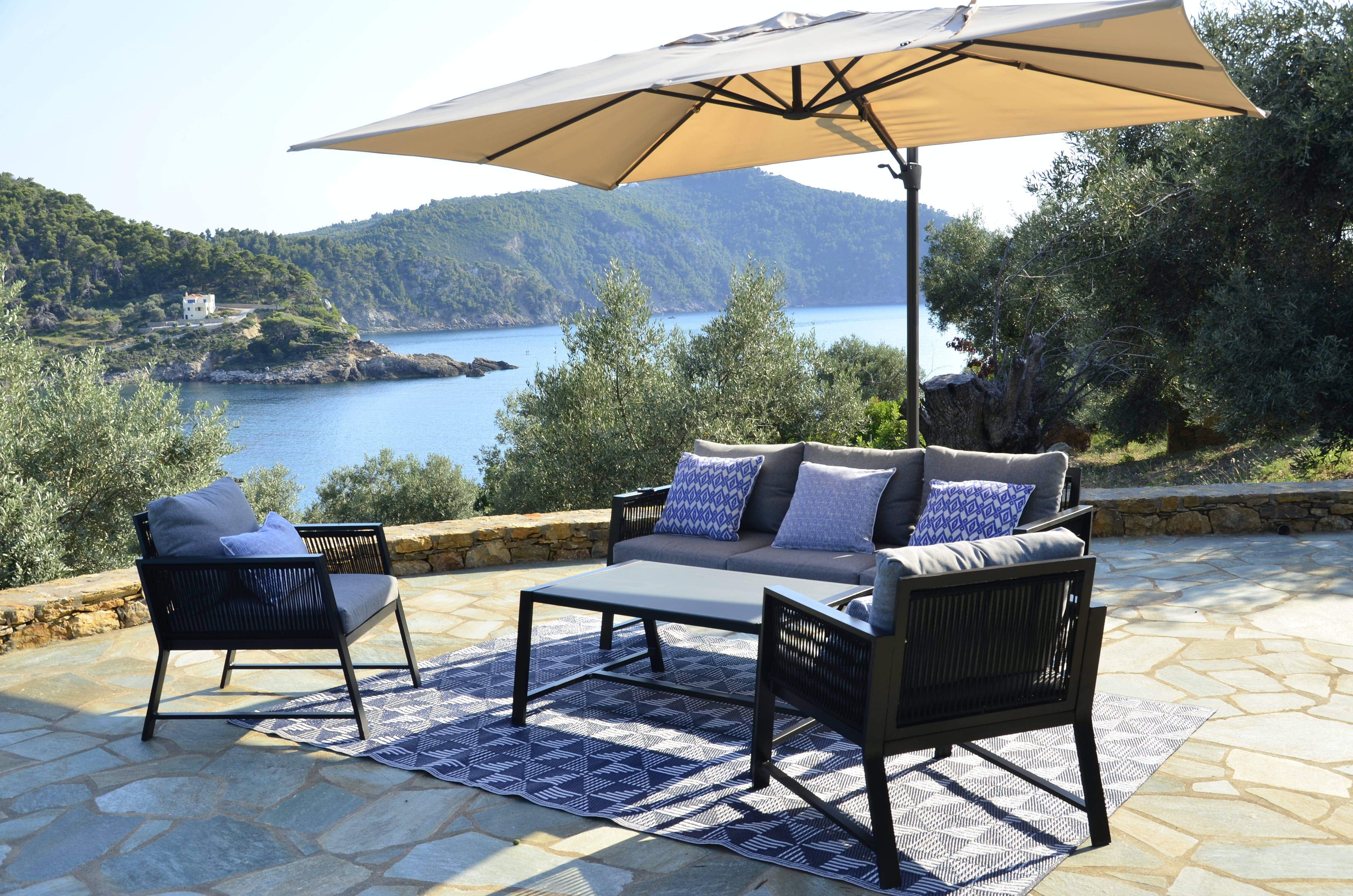 Villa Peristera Alonnisos: Luxury 4-Bedroom Villa with Infinity Pool and Seaview, Alonnisos