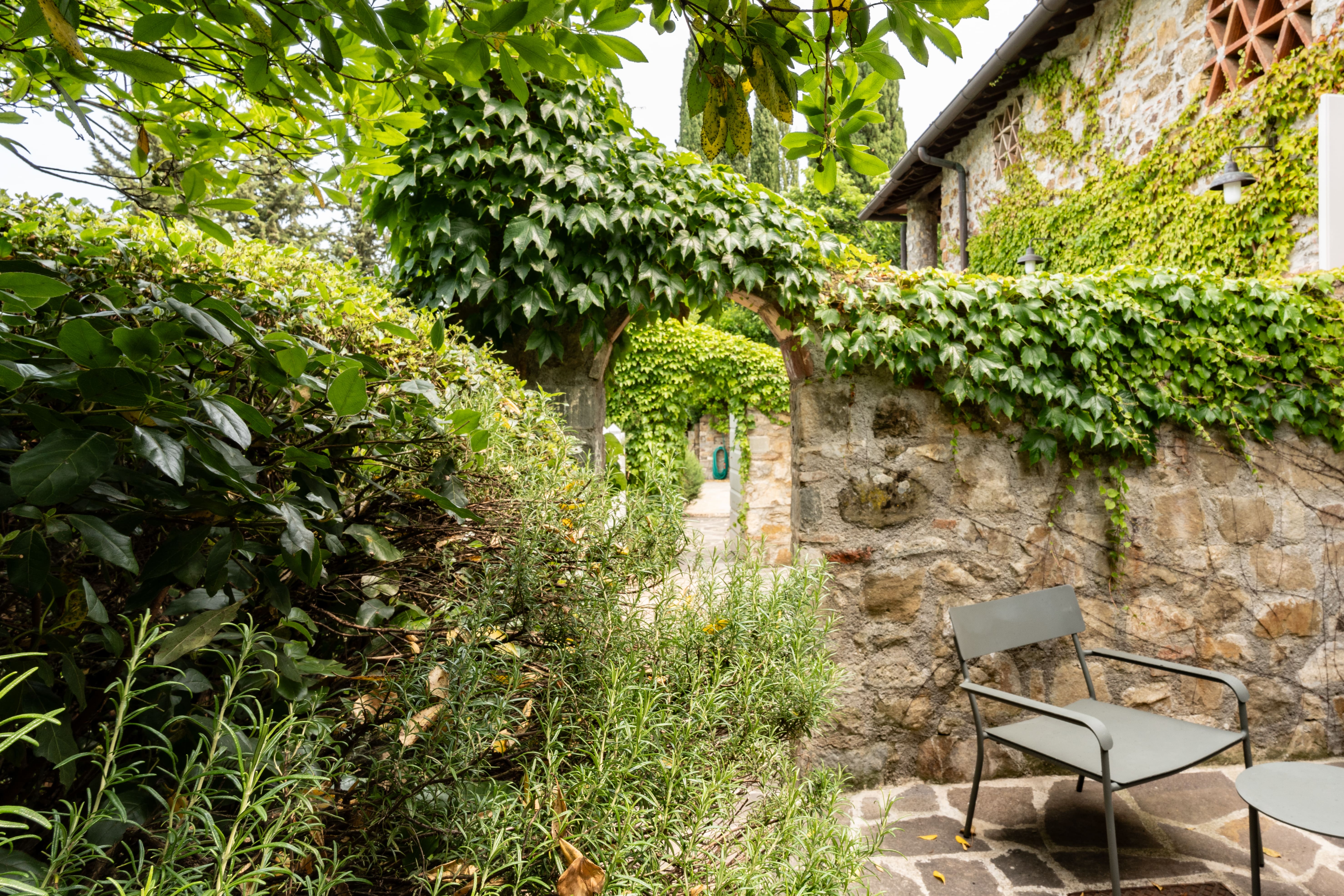 Villa Poggio Chianti: Luxury 9-Bedroom Villa with Pool in the Chianti Countryside