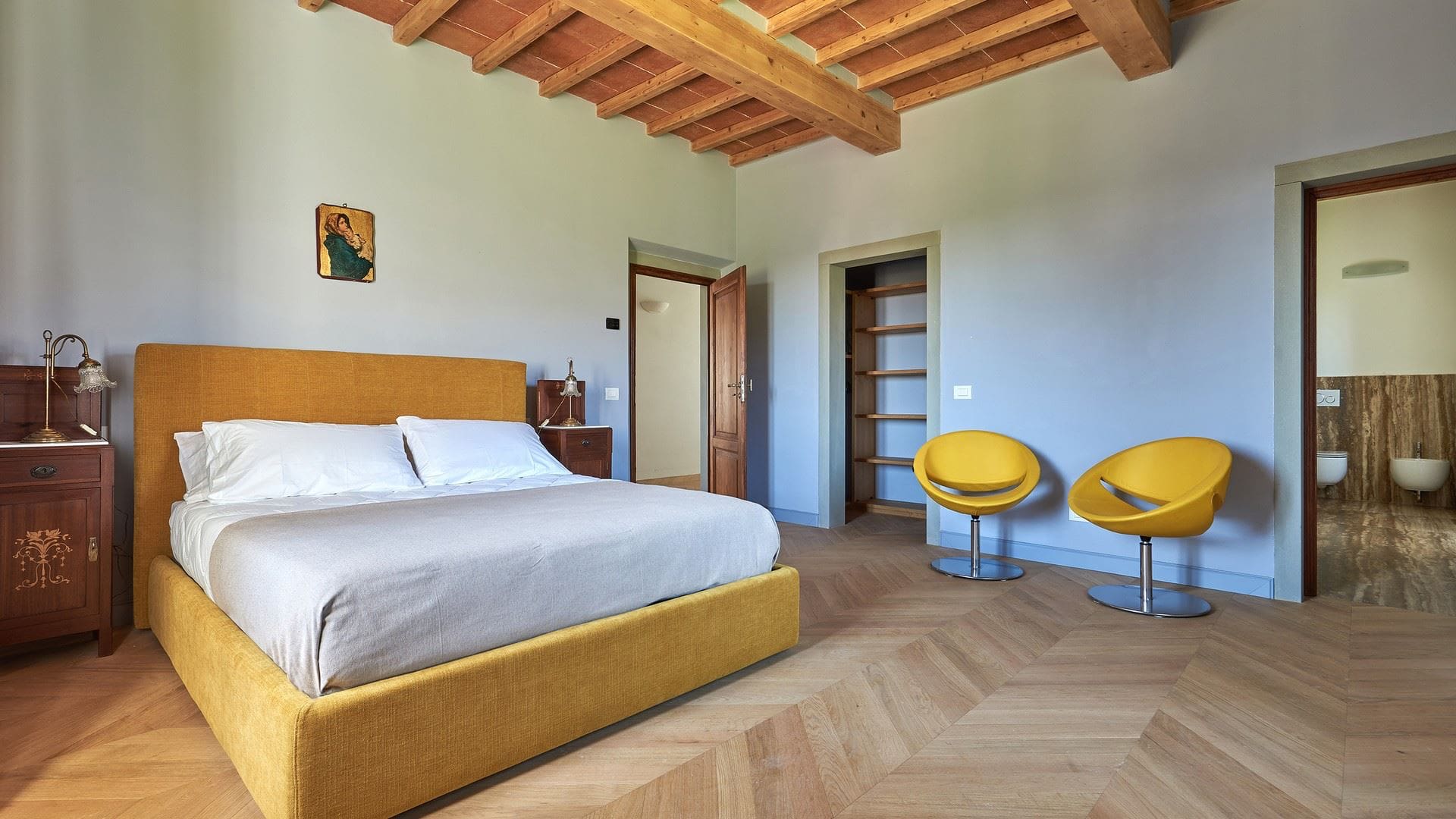 Villa Poggio Florence Florence East: Luxury 7-Bedroom Villa with Pool and Scenic Views, Florence East