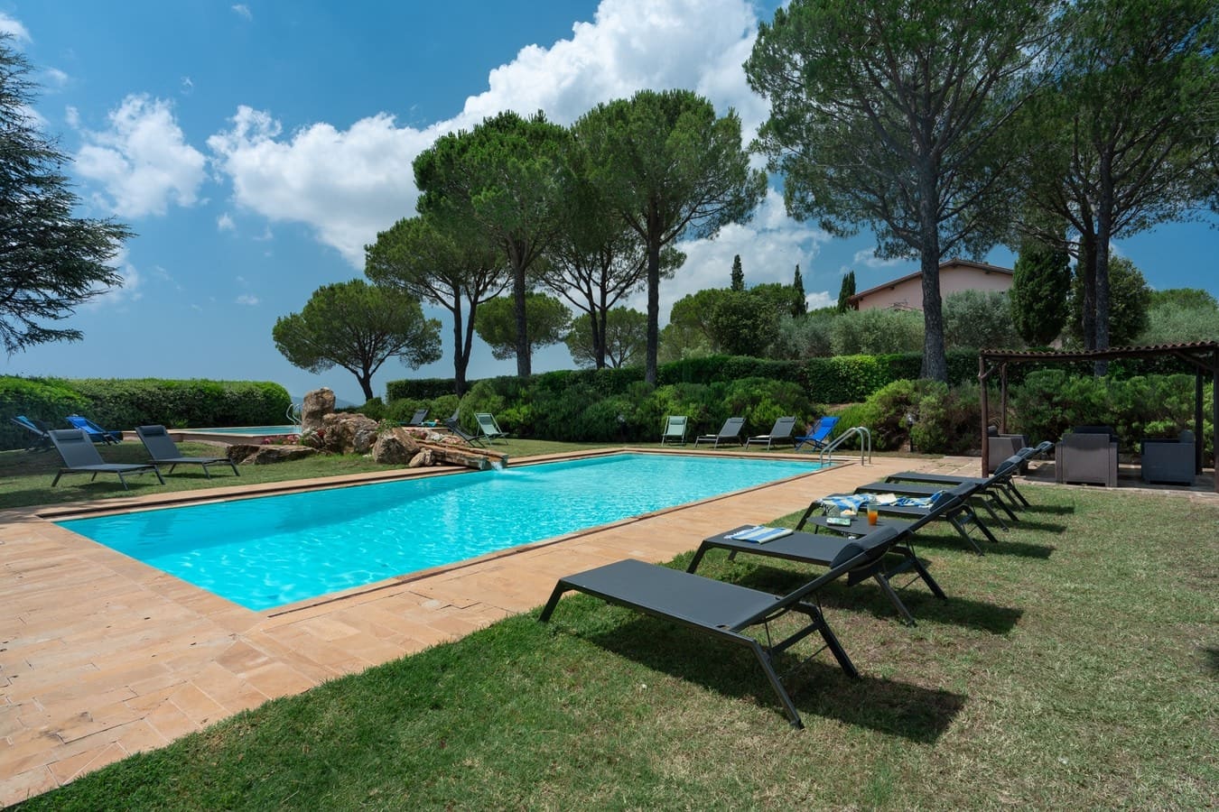 Villa Poggio Grosseto Grosseto 2: Luxury 6-Bedroom Villa with Sauna and Seaview, Grosseto