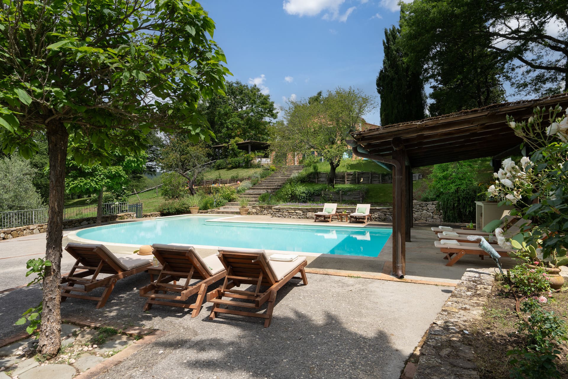 Villa Poggio San Casciano: Lavish 7-Bedroom Villa with Private Pool, Siena Province