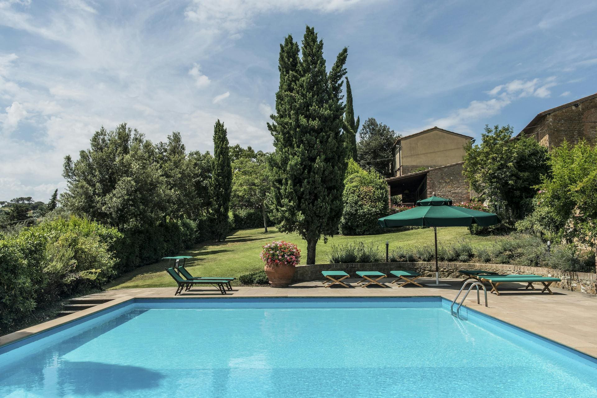 Villa Poggio San Miniato: 13-Bedroom Luxury Villa with Pool and Countryside Views, San Miniato