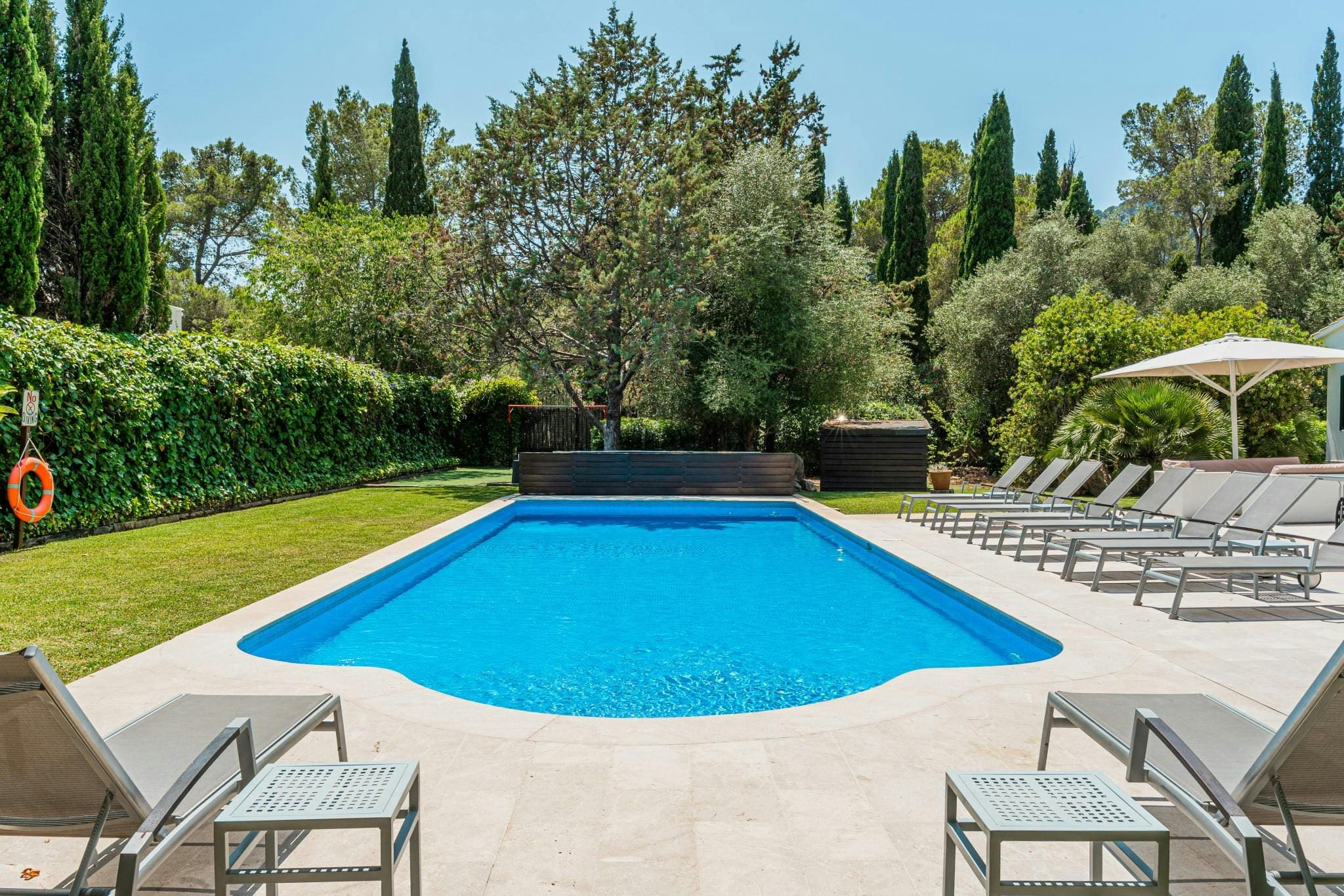 Villa Puig Pollença Pollença: Spacious 5-Bedroom Villa with Seaview and Pool, Pollença