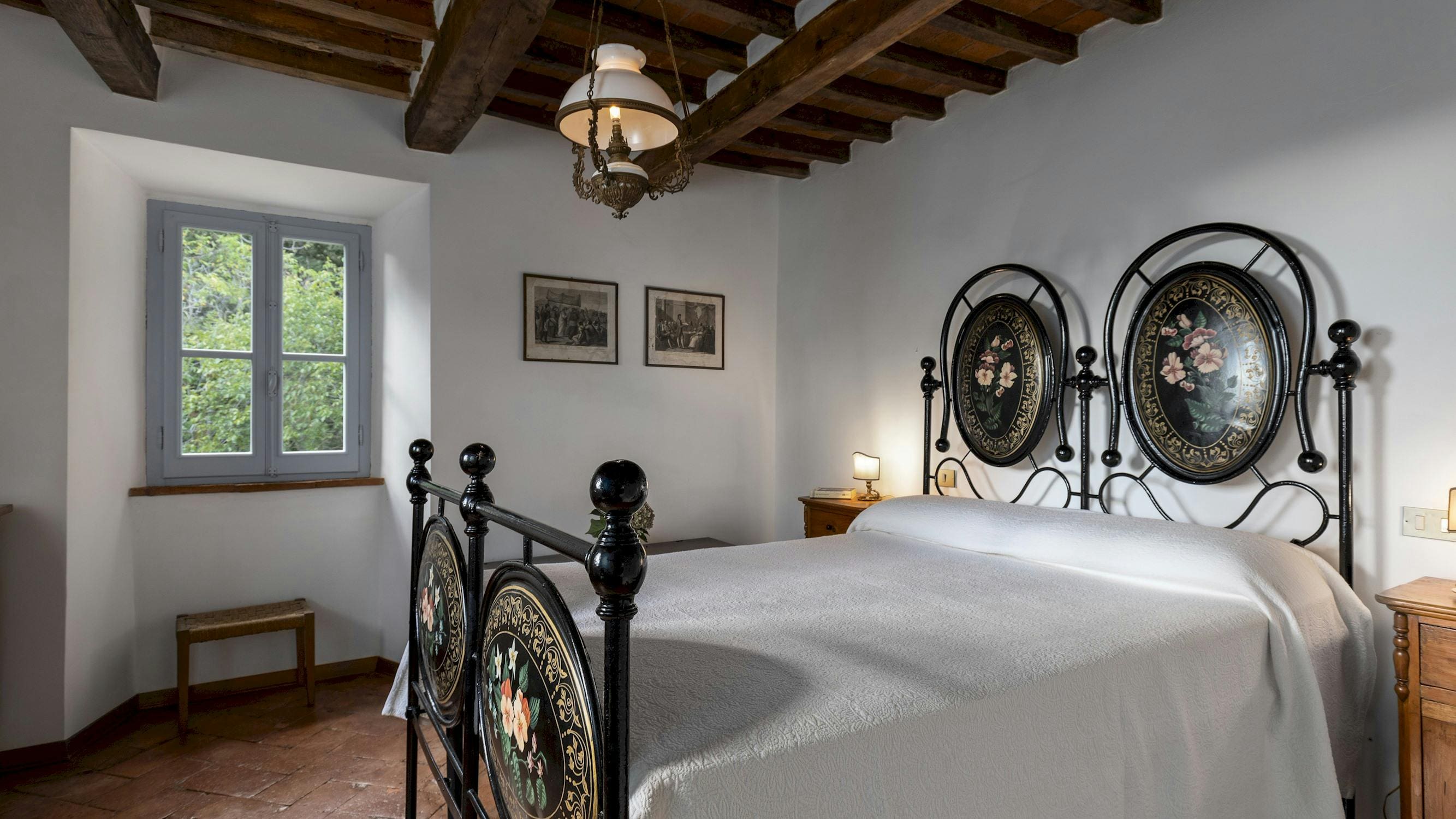 Villa Quercia Cortona: Exquisite 6-Bedroom Villa with Pool and Scenic Views, Cortona