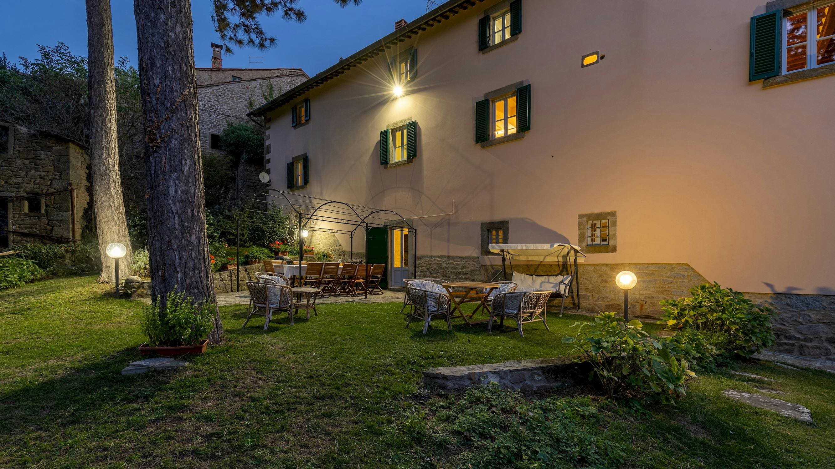 Villa Quercia Cortona: Exquisite 6-Bedroom Villa with Pool and Scenic Views, Cortona