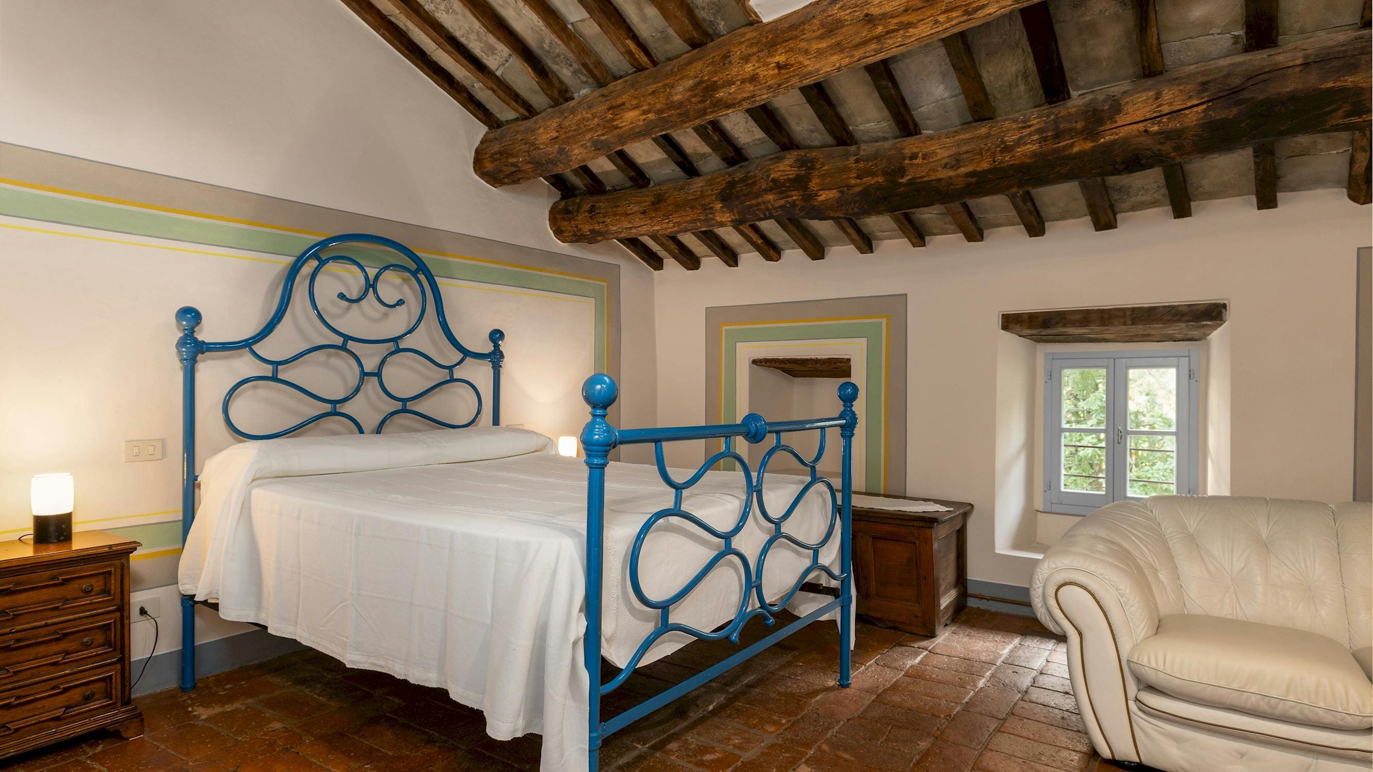 Villa Quercia Cortona: Exquisite 6-Bedroom Villa with Pool and Scenic Views, Cortona