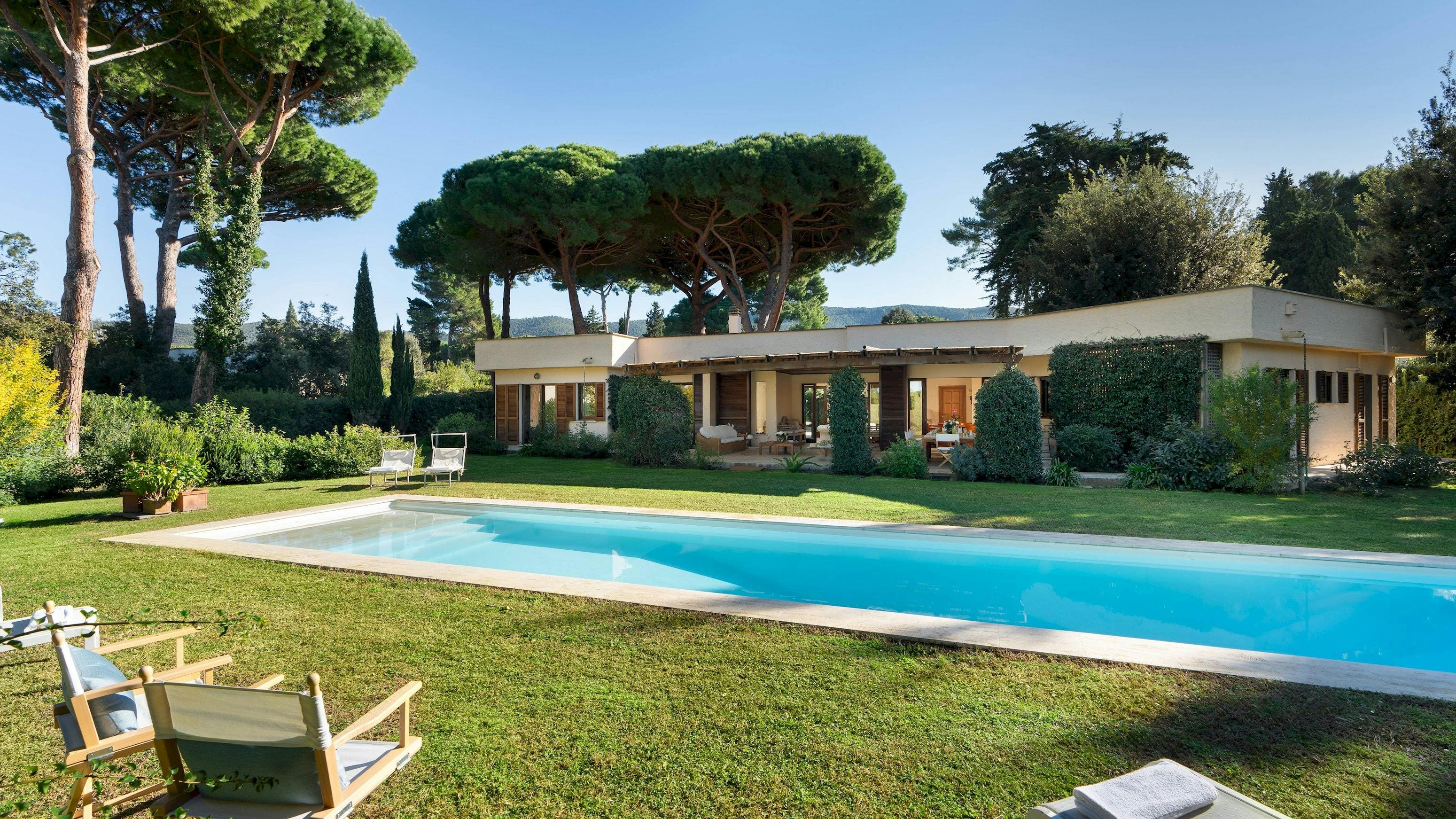 Villa Quercia Grosseto: 5-Bedroom Villa with Seaview and Pool, Tuscany