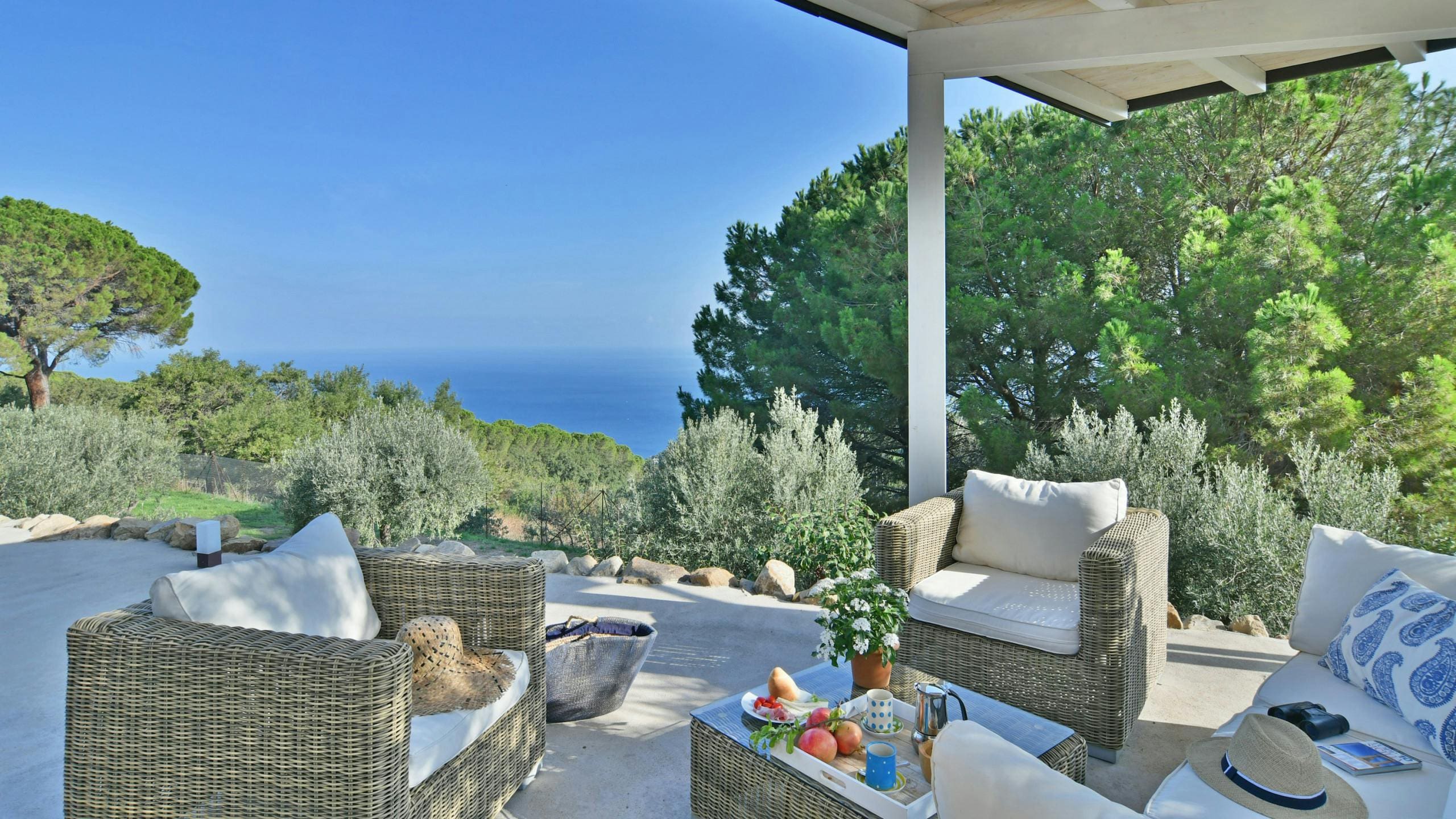 Villa Rocca Cefalù Cefalù: Luxury 4-Bedroom Villa with Seaview and Pool, Cefalù