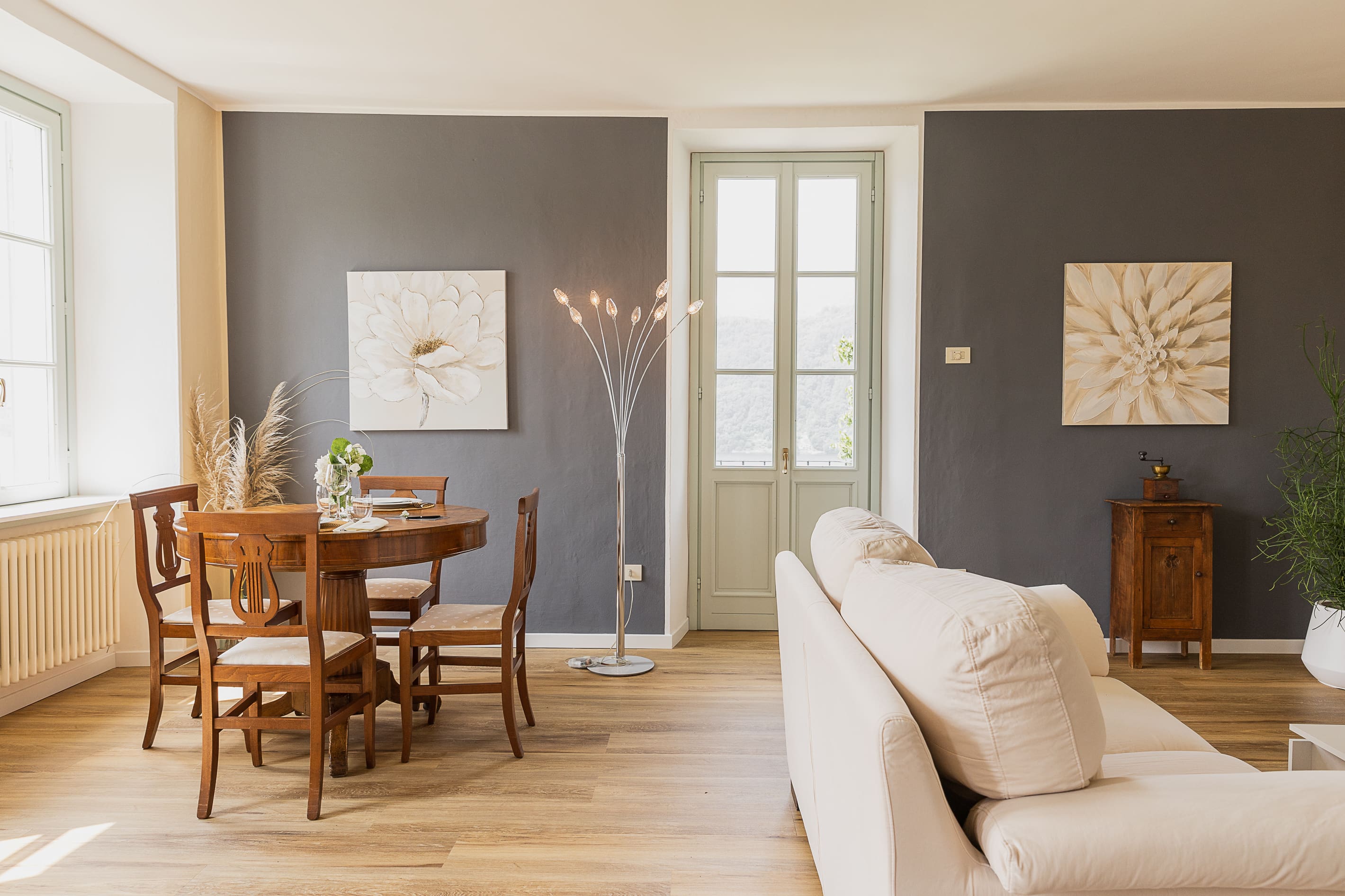 Villa San Carlo Novara: Luxury 1-Bedroom Apartment with Stunning Lake Views, Novara