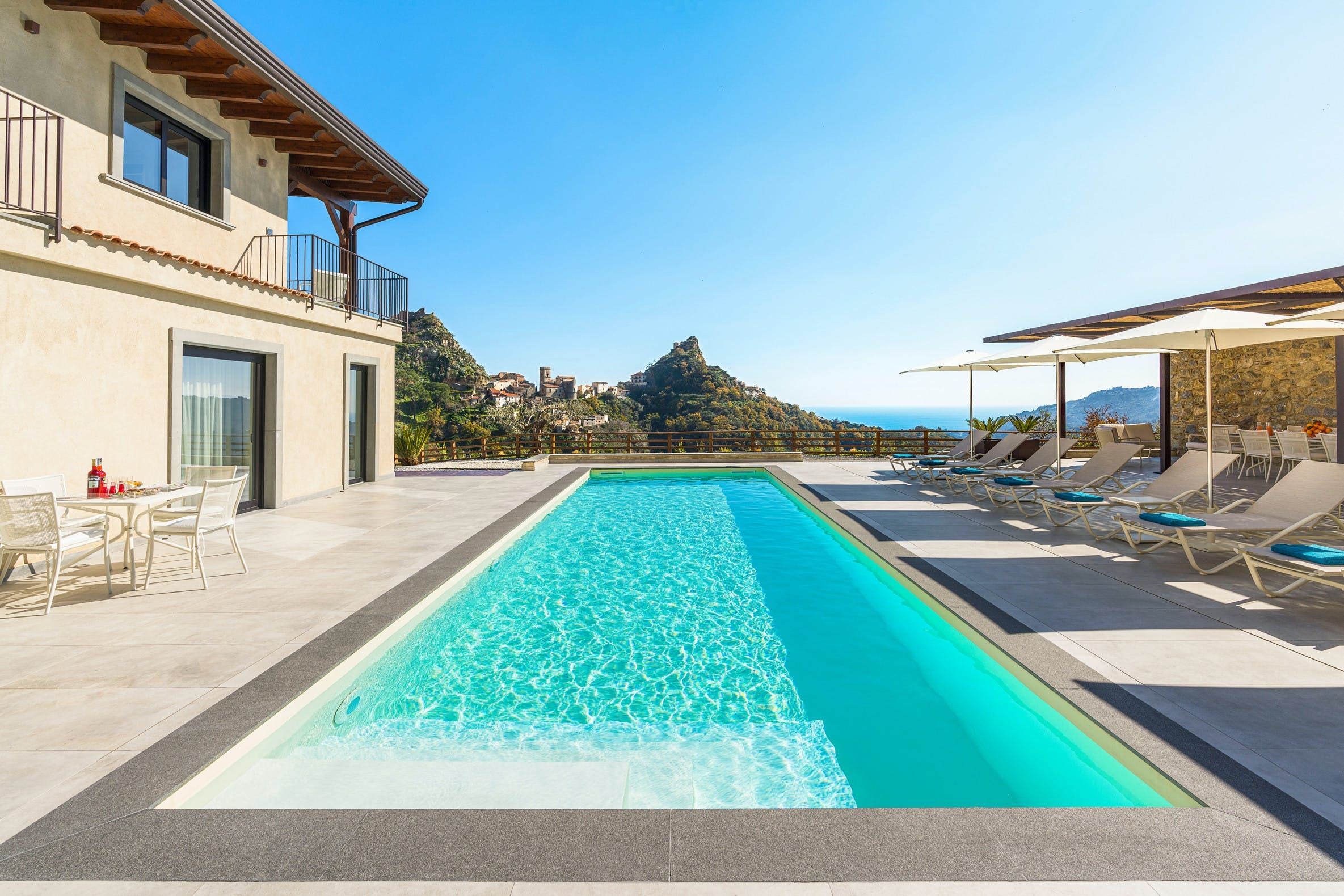 Villa San Domenico Taormina: Luxury 5-Bedroom Villa with Sea Views and Pool, Taormina