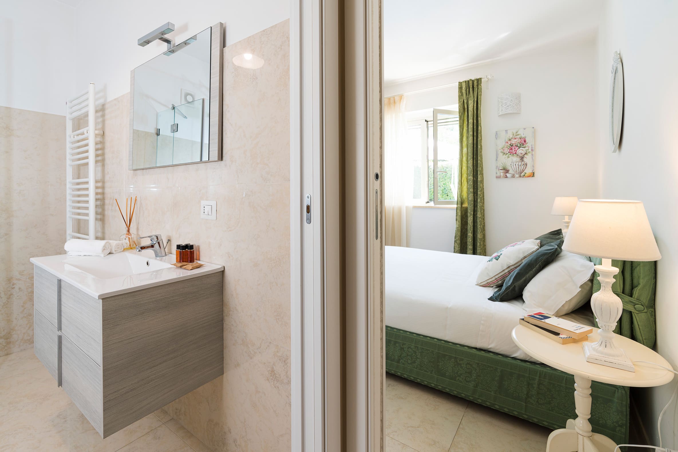 Villa San Domenico Taormina Taormina 3: Elegant 4-Bedroom Apartment with Sea Views, Taormina