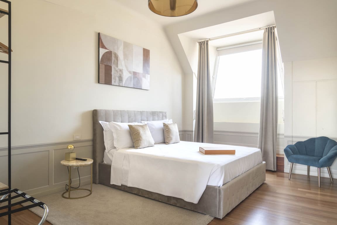 Villa San Lorenzo Carrobbio: Luxury 2-Bedroom Villa with Balcony and City Views, Milan