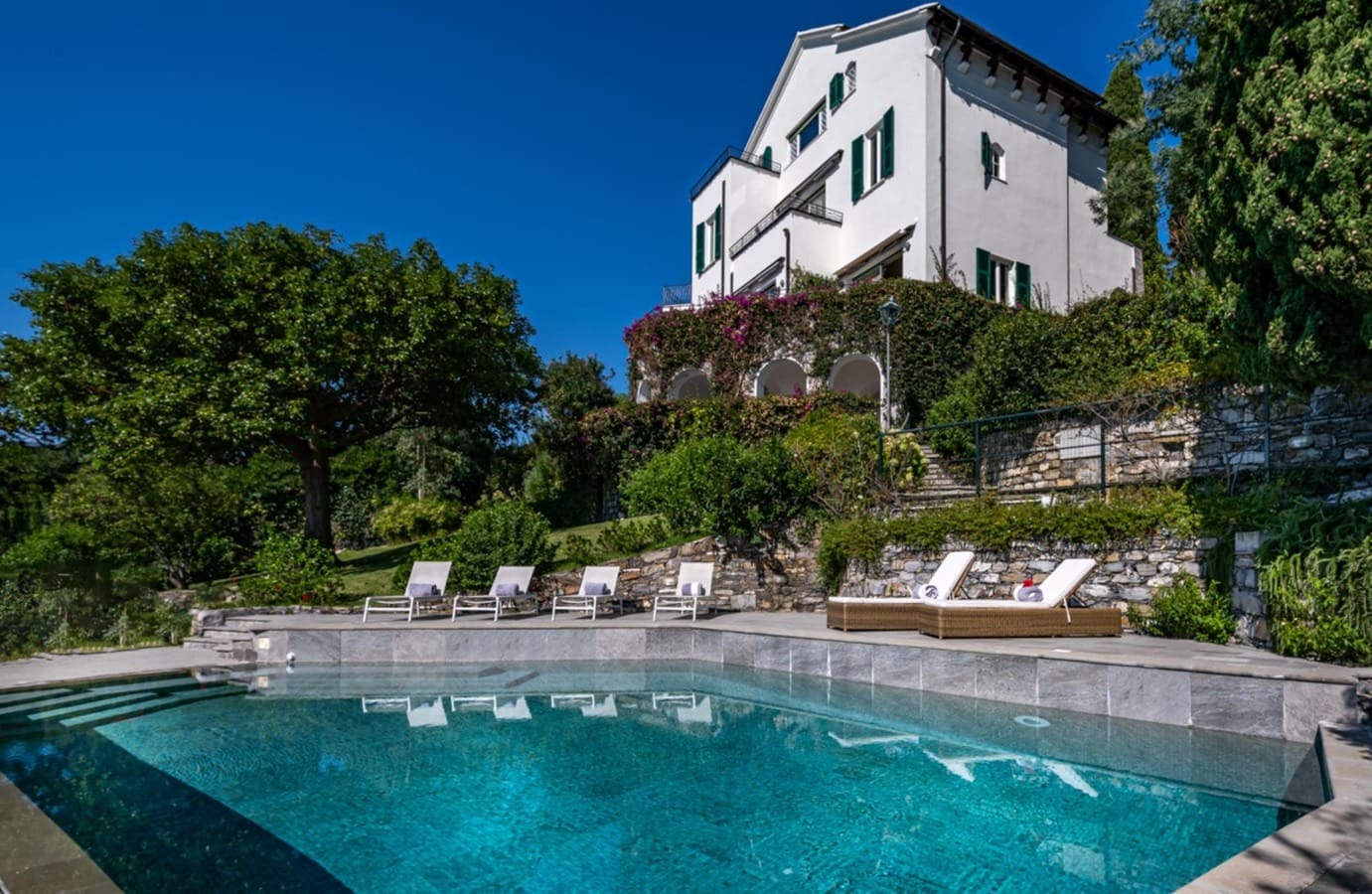 Villa San Michele Genoa: Luxury 5-Bedroom Villa with Stunning Sea Views, Genoa