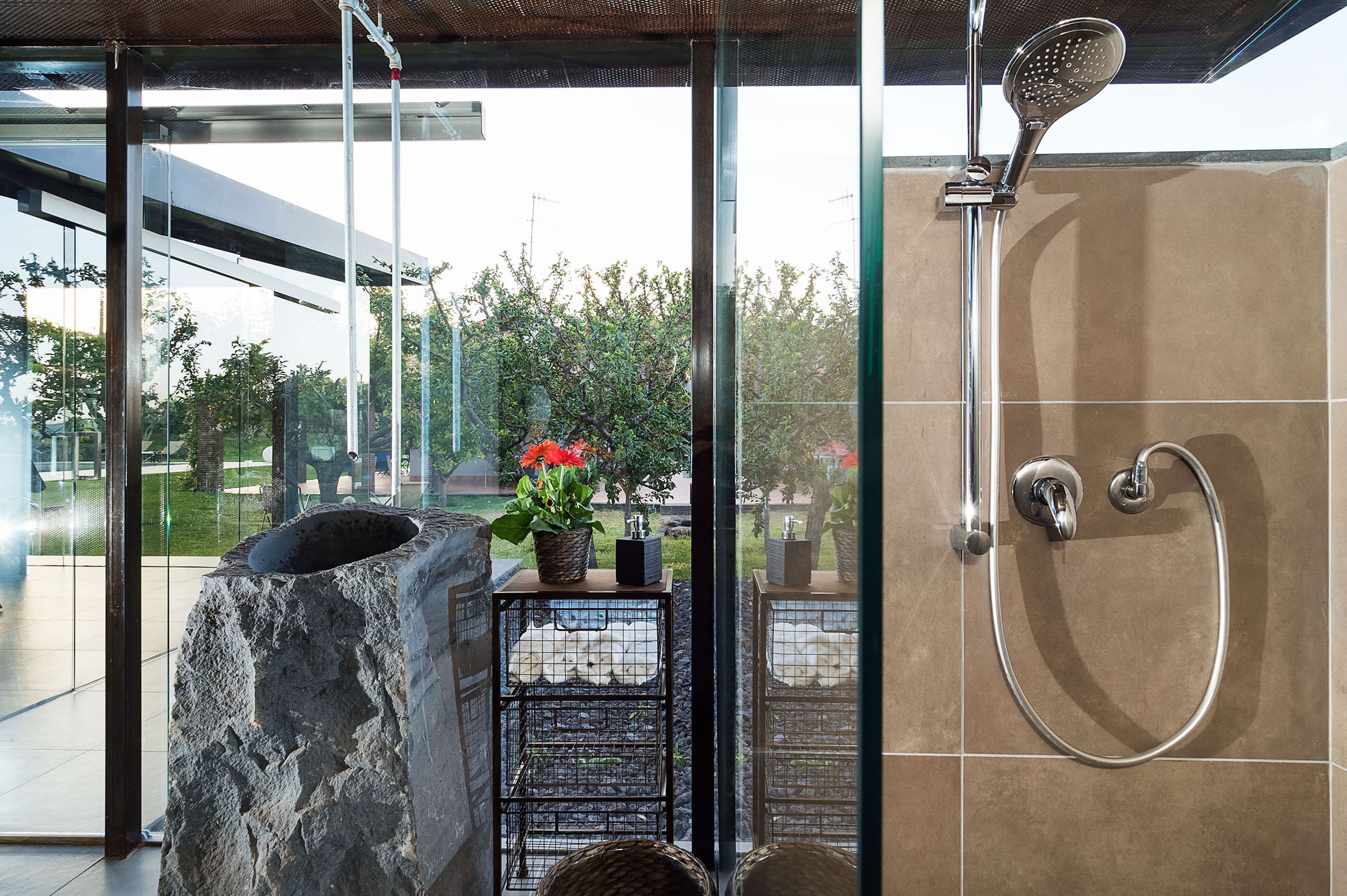 Villa Sant’Agata Catania: Luxury 3-Bedroom Apartment with Seaview and Pool, Catania