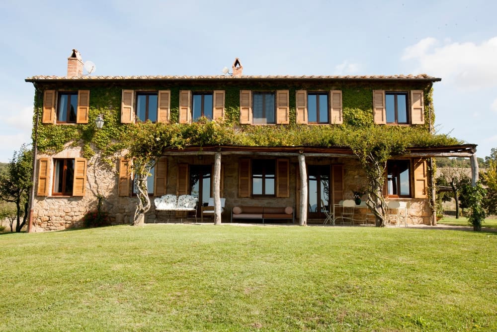 Villa Sant’Agnese Montepulciano: Expansive 9-Bedroom Villa with Yoga Studio and Pool, Montepulciano