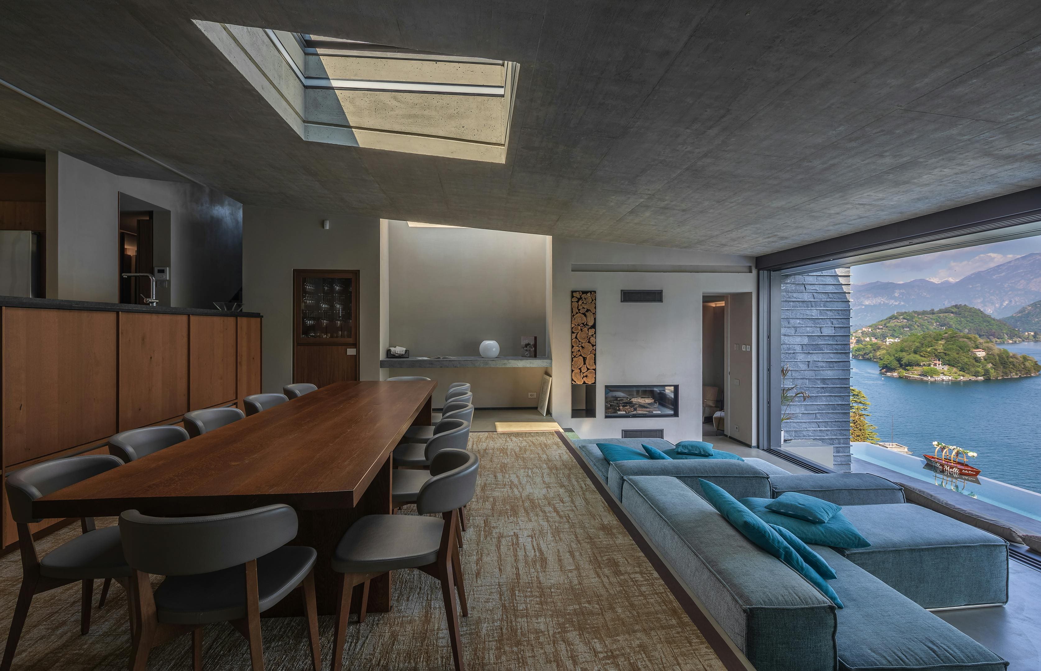 Villa Santuario Ossuccio: Luxury 6-Bedroom Villa with Infinity Pool, Como