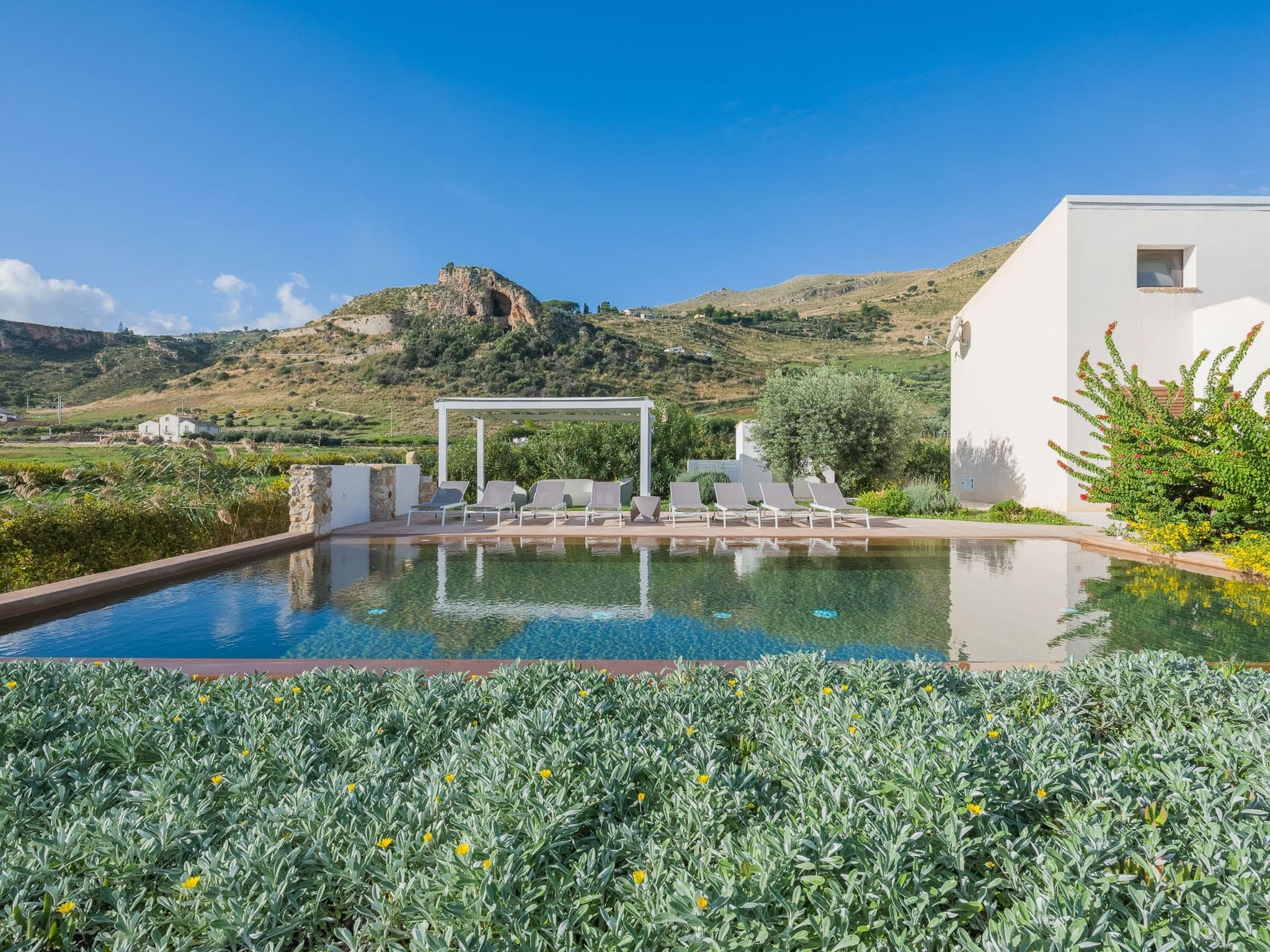 Villa Scirocco Scopello: Luxury 4-Bedroom Villa with Infinity Pool and Sea Views, Sicily