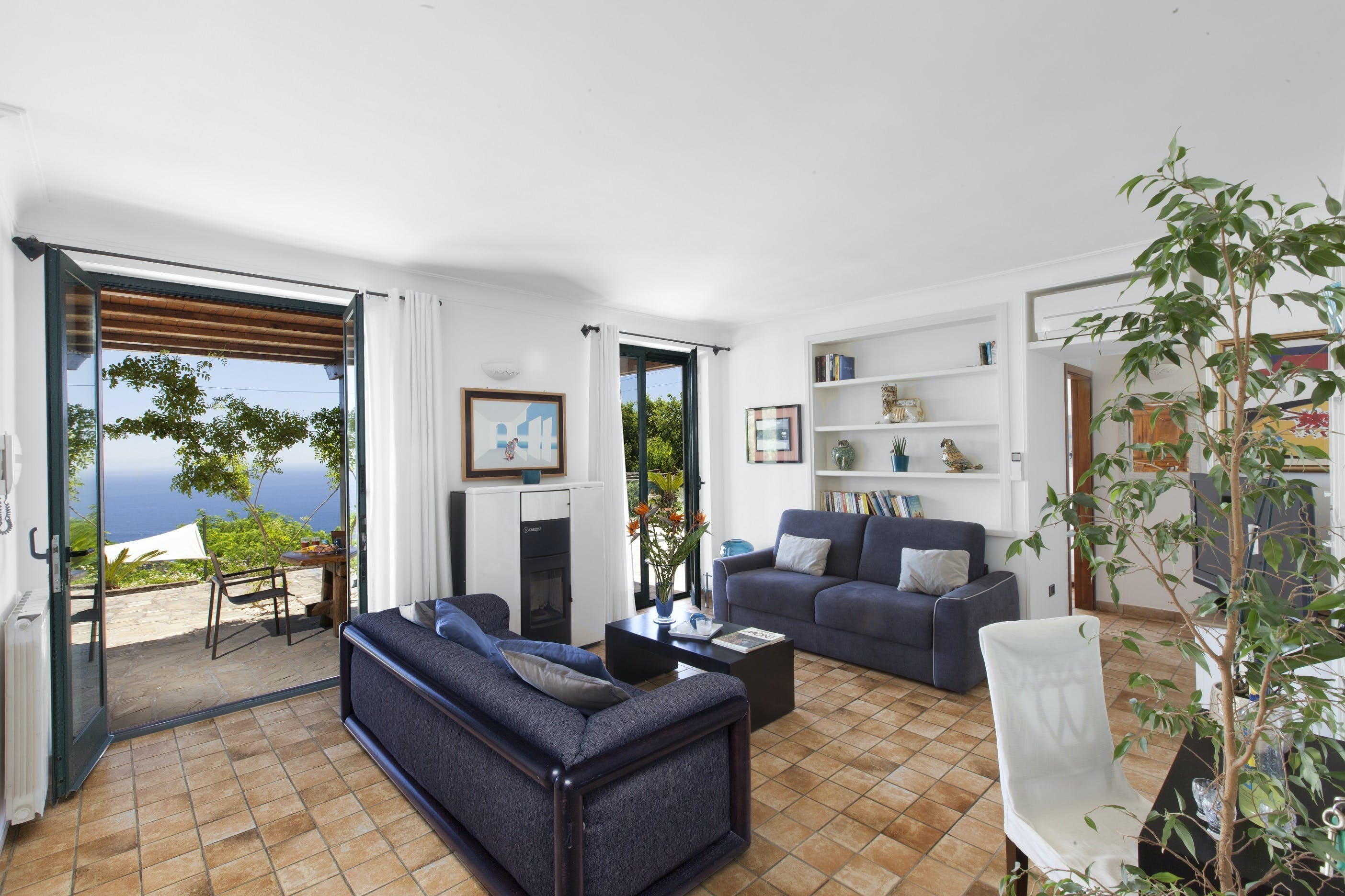 Villa Sirena Sorrento Sorrento 4: Luxury 3-Bedroom Apartment with Seaview and Pool, Sorrento
