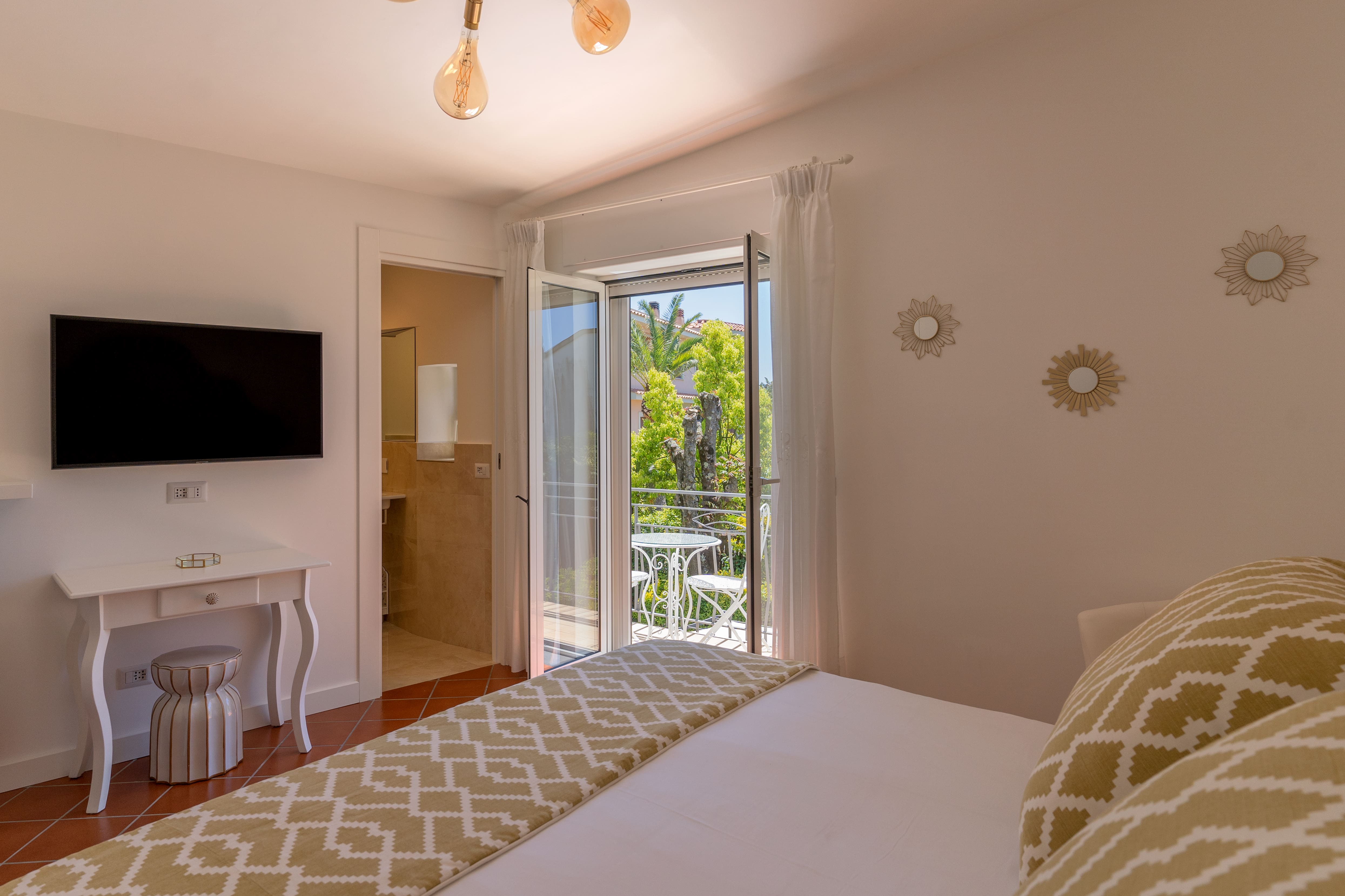 Villa Sirena Sorrento Sorrento 5: Expansive 11-Bedroom Villa with Private Pool and Sea View, Sorrento