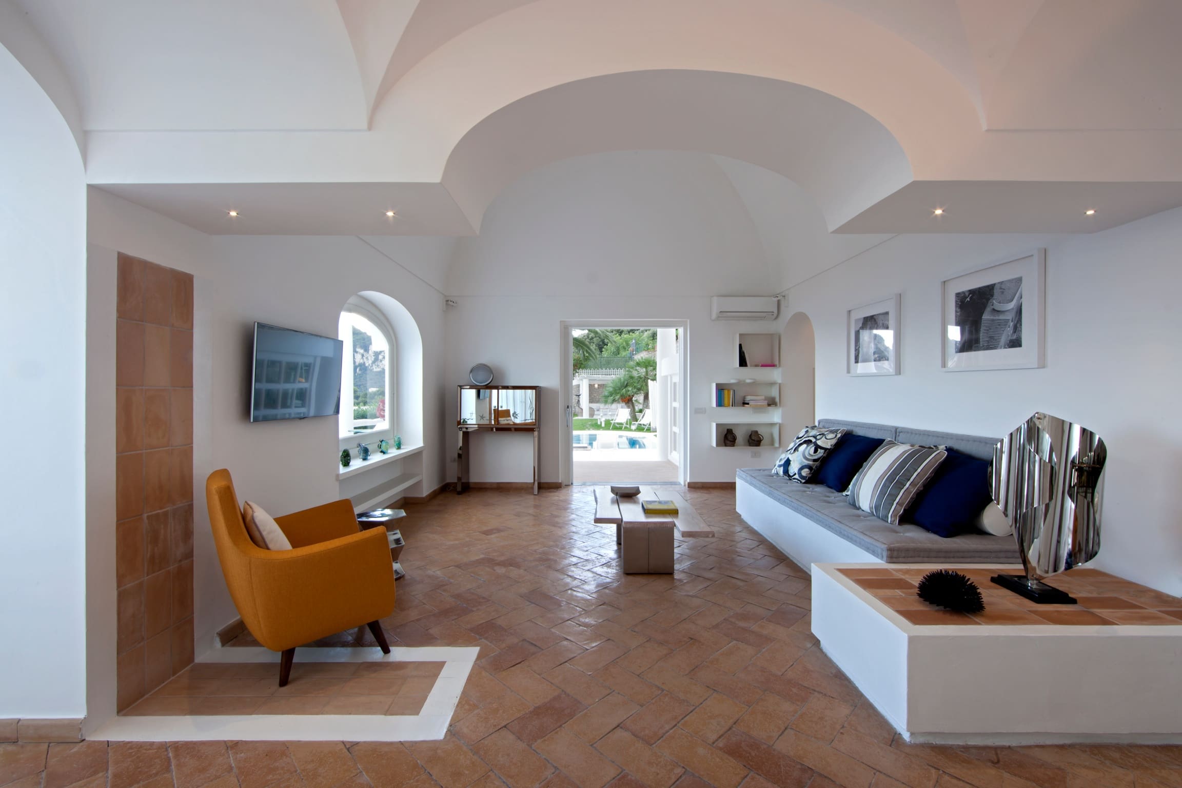 Villa Sirenetta Capri: Luxury Villa Rental with Seaview and Pool, Capri