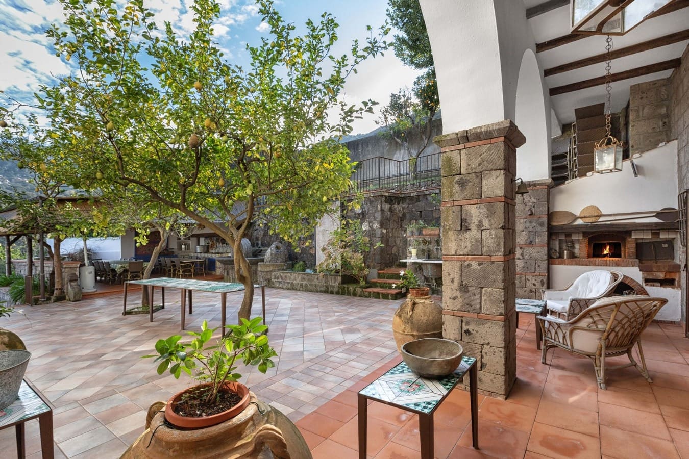 Villa Sirenide Sorrento Sorrento 2: Luxury 3-Bedroom Villa with Pool and Lush Gardens, Sorrento