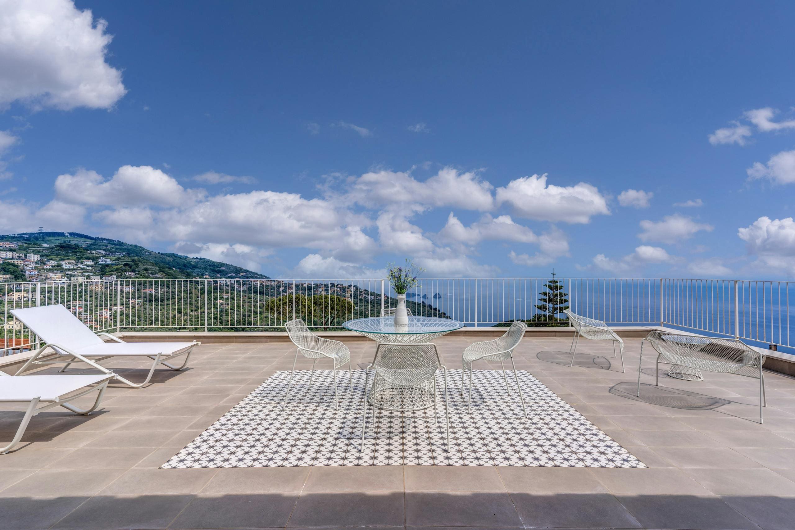 Villa Sirenuse Sorrento Sorrento 3: Luxury 6-Bedroom Villa with Stunning Seaviews and Pool, Sorrento