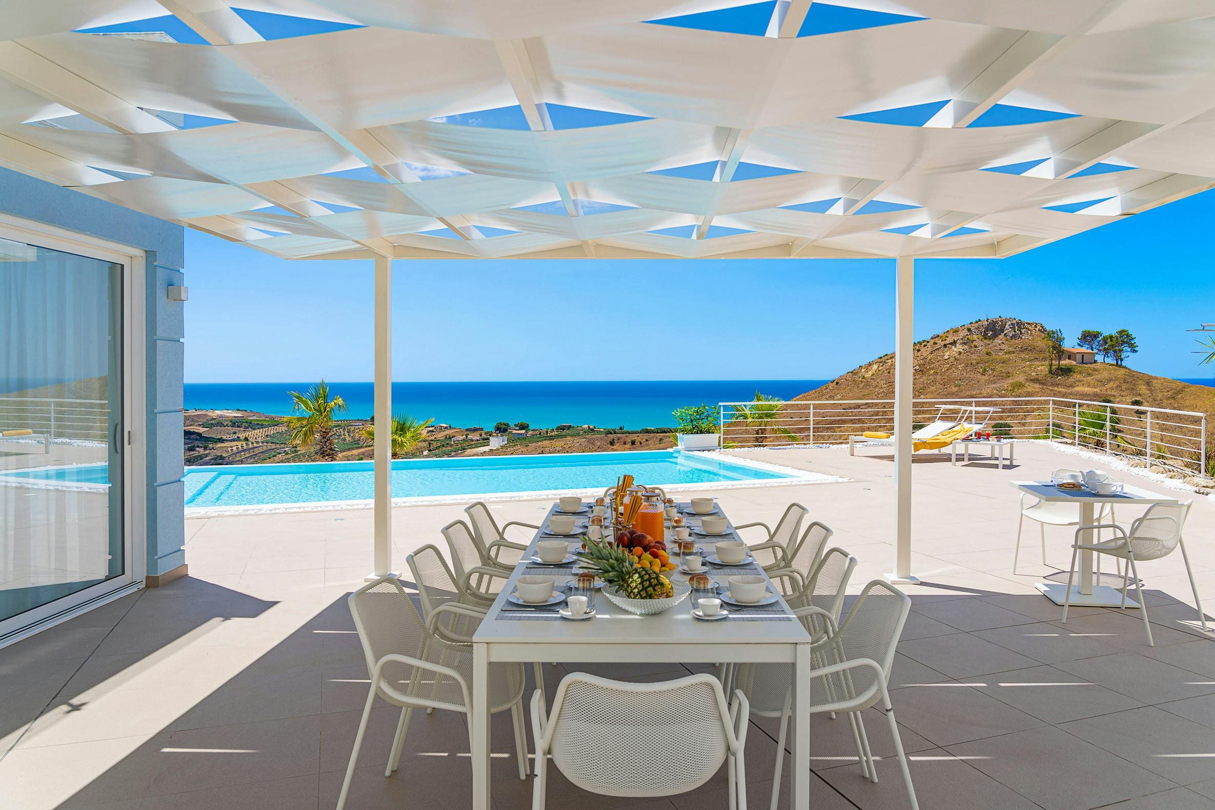 Villa Sirocco Agrigento: Luxury 4-Bedroom Villa with Sea Views and Private Pool, Agrigento