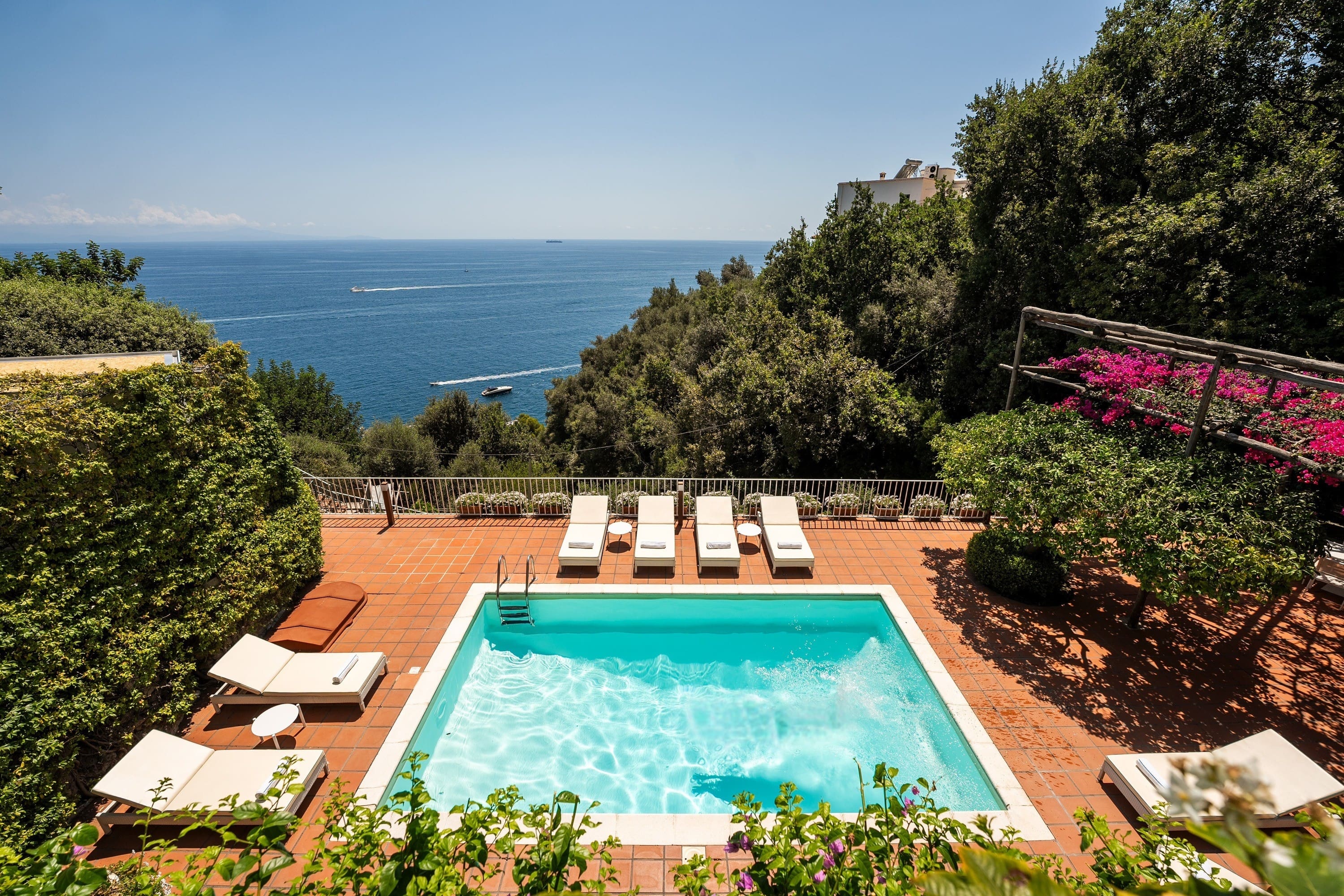 Villa Sirocco Atrani: Exquisite 6-Bedroom Villa with Seaview and Pool, Amalfi Coast