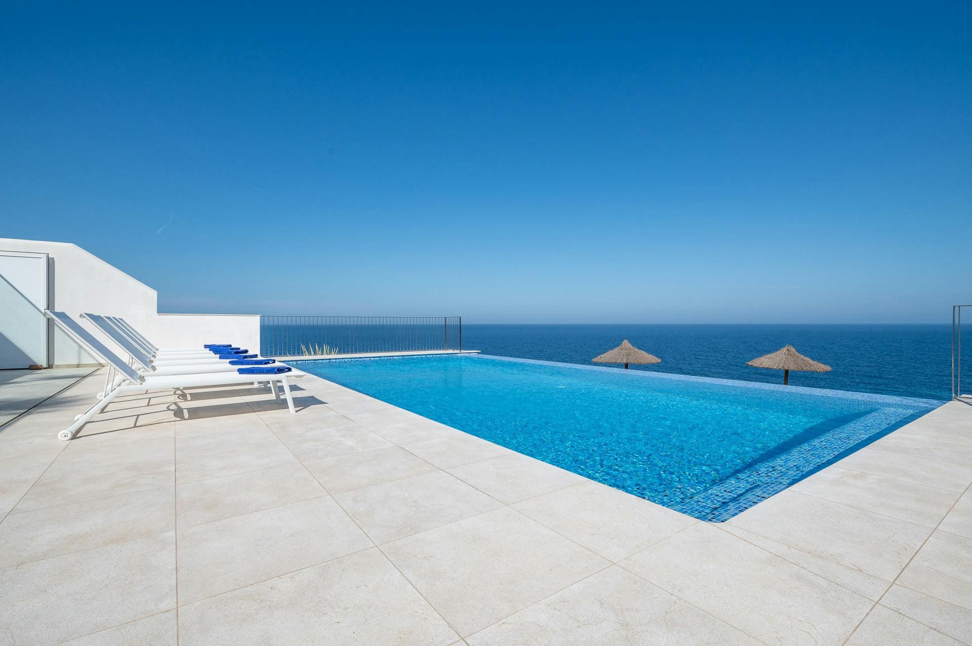 Villa Sirocco Cala d’Or: 6-Bedroom Luxury Villa with Sea Views and Private Pool, Cala d’Or