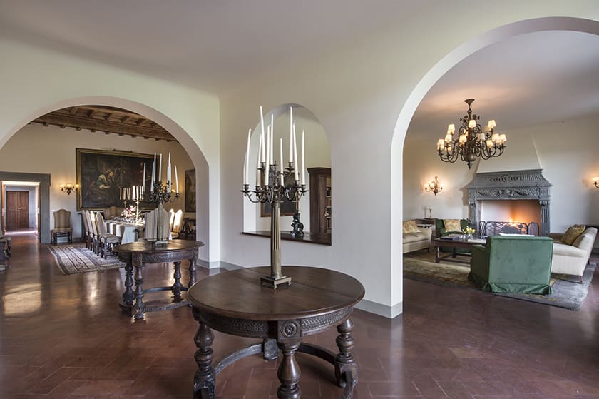 Villa Sirocco Cortona: Luxury 9-Bedroom Villa with Pool and Tennis Court, Tuscany