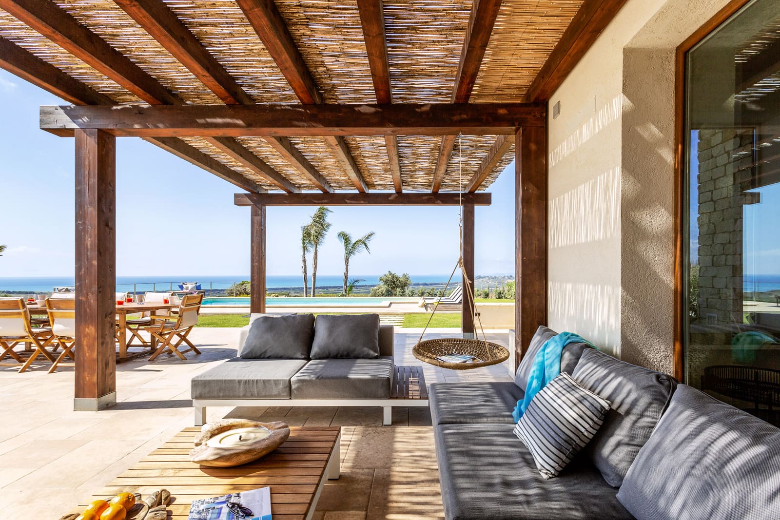 Villa Sirocco Eraclea: Luxurious 5-Bedroom Apartment with Pool and Sea View, Sicily