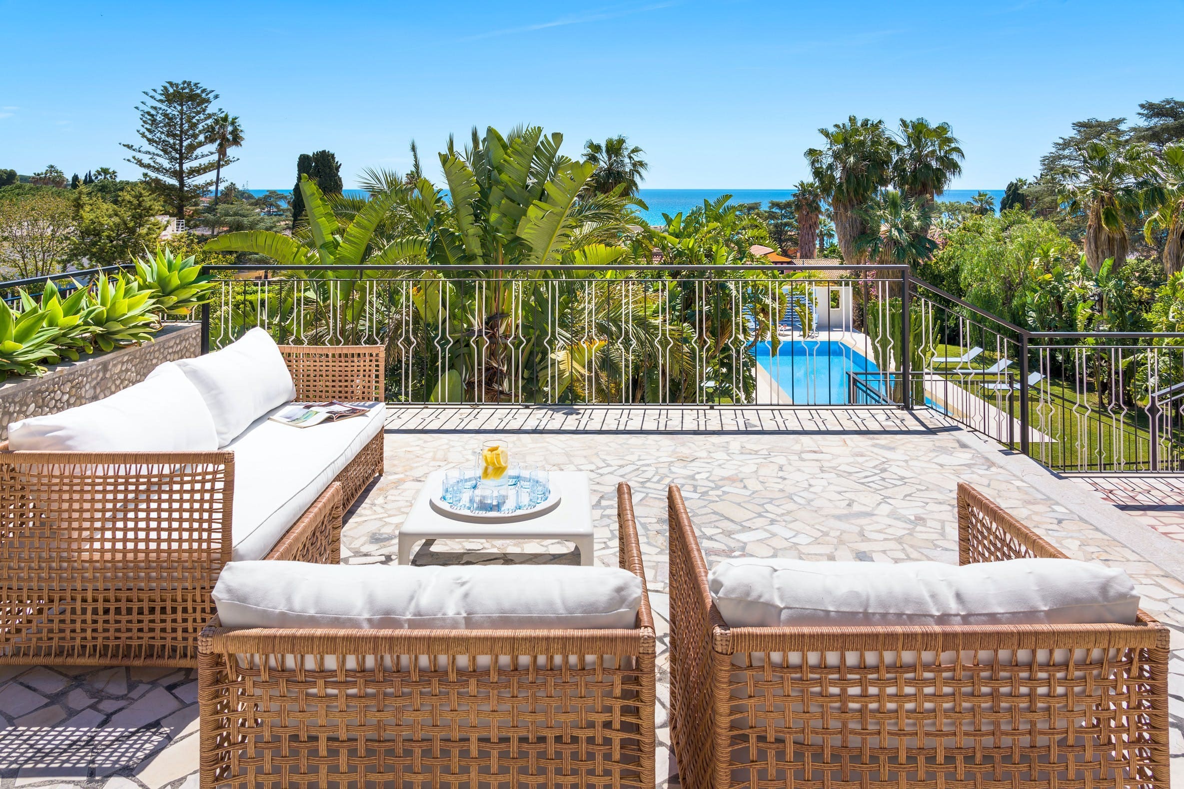 Villa Sirocco Fontane Syracuse: Luxury 5-Bedroom Villa with Seaview and Pool, Syracuse, Sicily