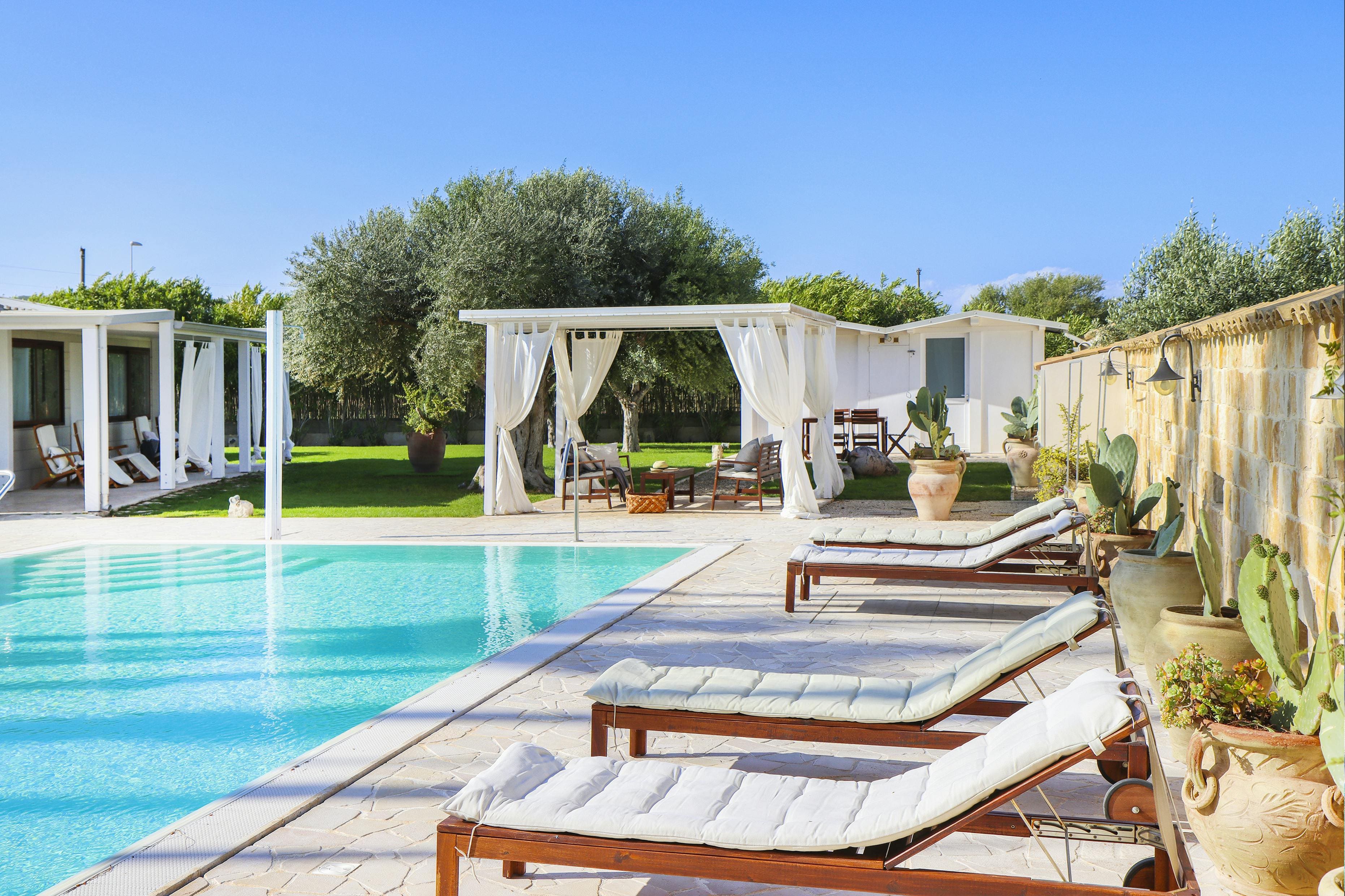 Villa Sirocco Ispica: Luxury 4-Bedroom Villa with Seaview and Pool, Sicily