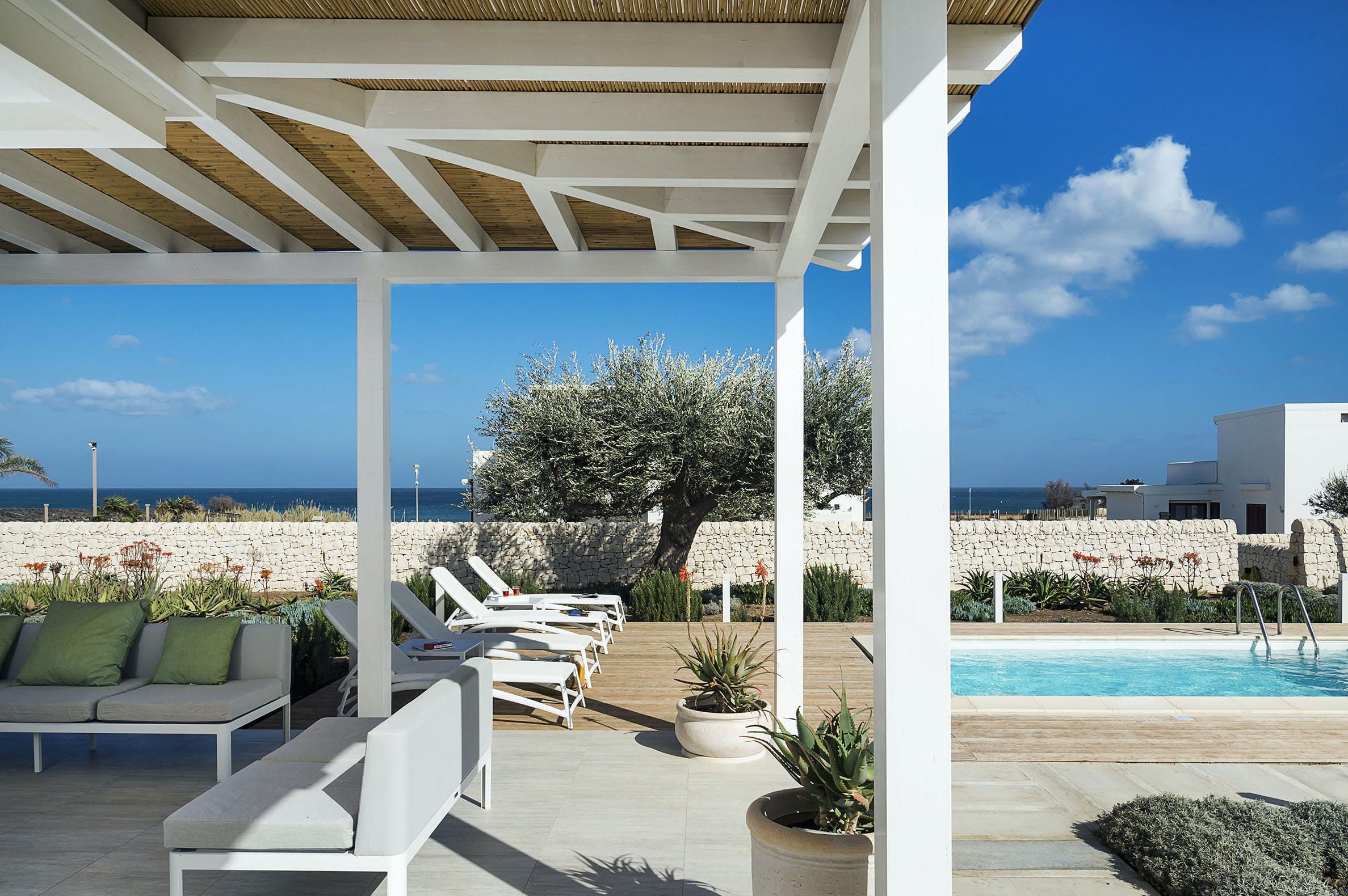 Villa Sirocco Marzamemi: Luxury 3-Bedroom Villa with Jacuzzi and Seaview, Sicily