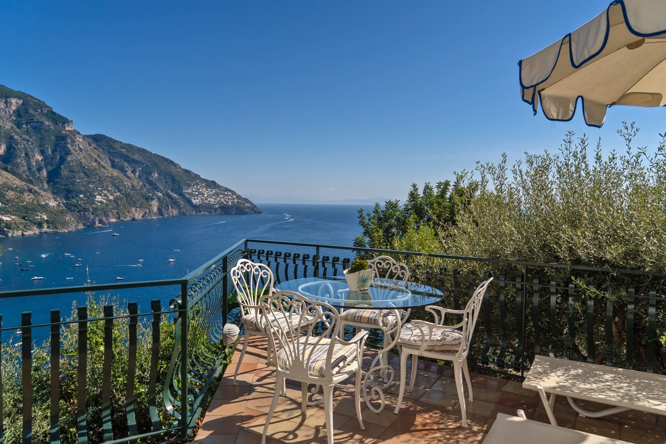 Villa Sirocco Positano Positano: Luxury 2-Bedroom Villa with Seaview and Pool, Positano