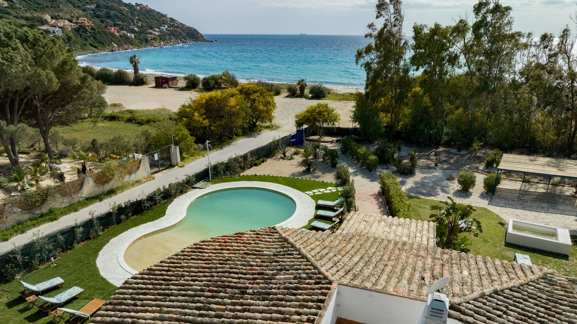 Villa Sirocco Torre: Luxury 5-Bedroom Villa with Stunning Seaview, Sardinia
