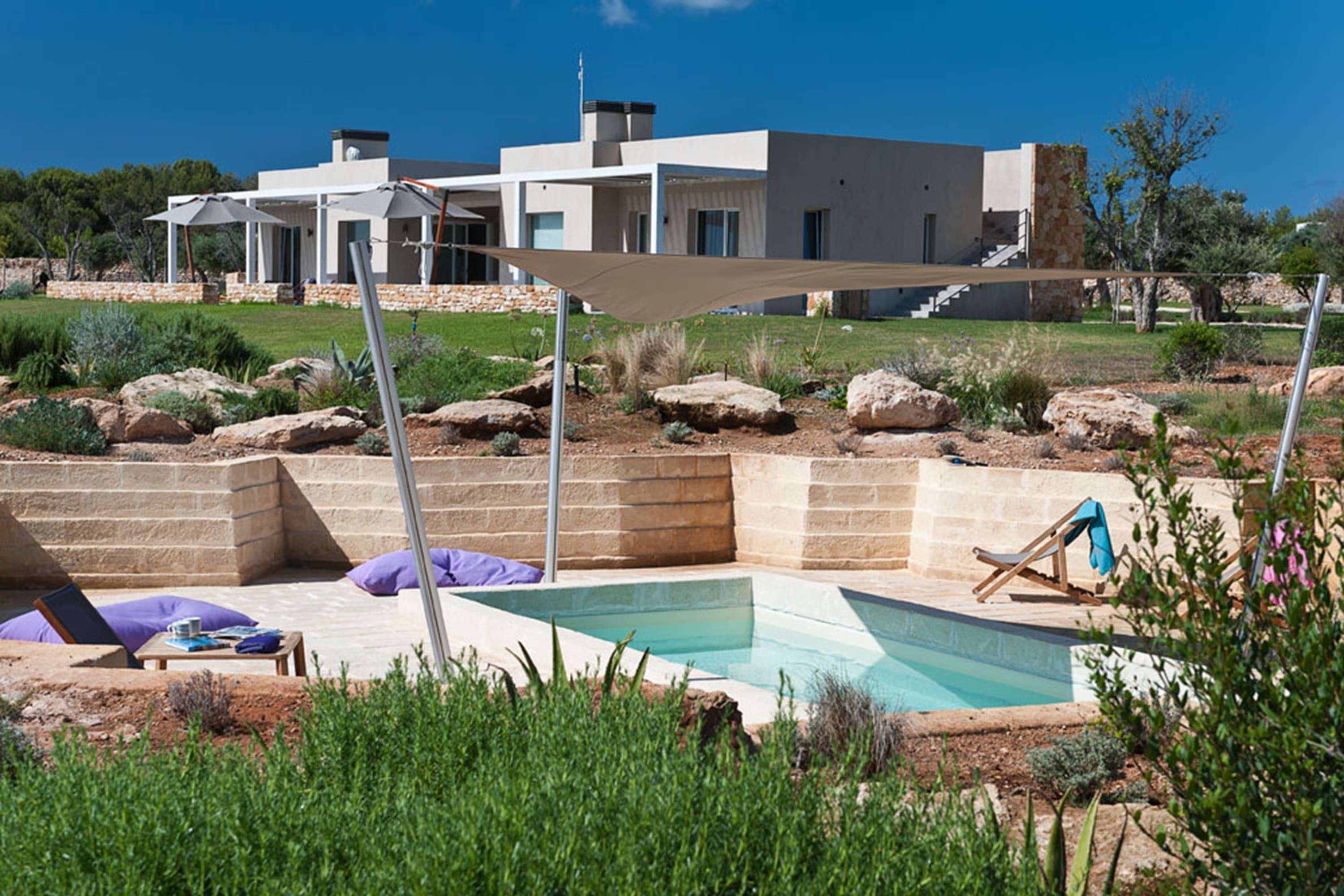 Villa Sirocco Trapani Sicily: Luxury 3-Bedroom Villa with Seaviews and Pool, Trapani