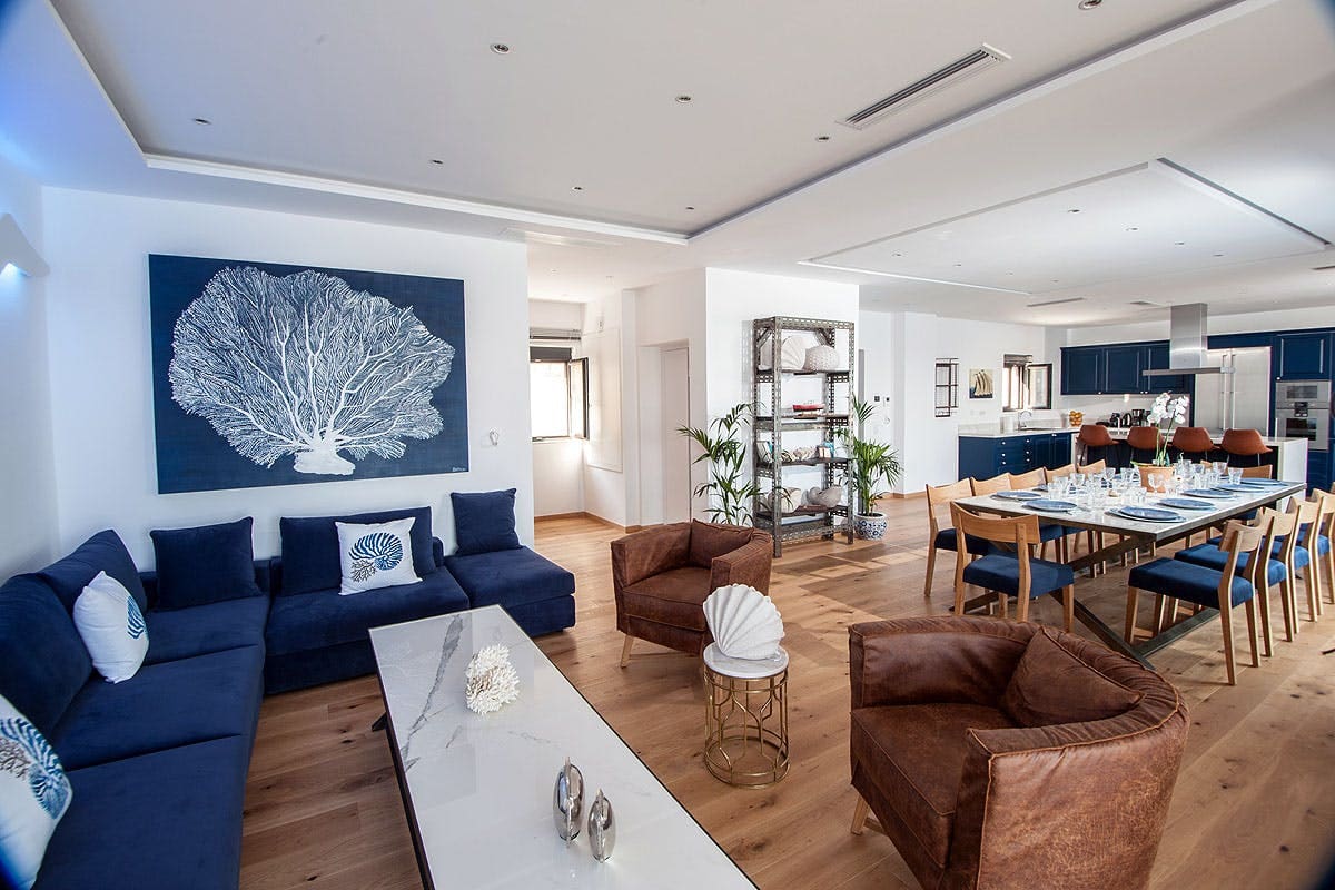 Villa Spinalonga Plaka: Luxury 6-Bedroom Apartment with Seaview and Pool, Plaka