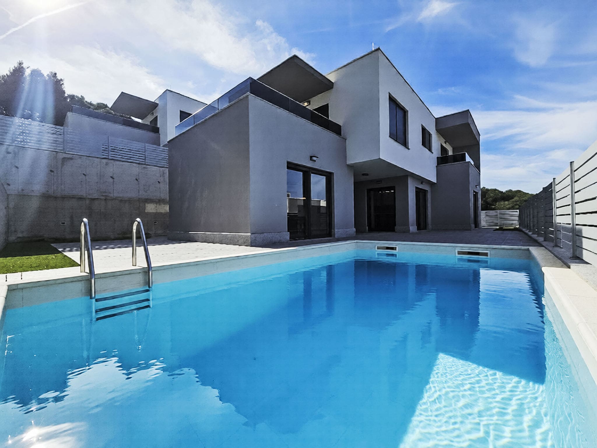 Villa Splitska Brač: Modern 3-Bedroom Villa with Private Pool and Sea Views in Splitska Croatia
