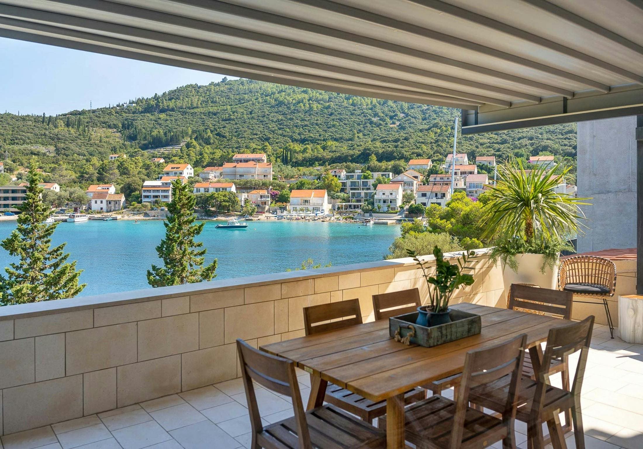 Villa Stijena Korčula: Luxury 4-Bedroom Villa with Infinity Pool and Seaview, Dubrovnik