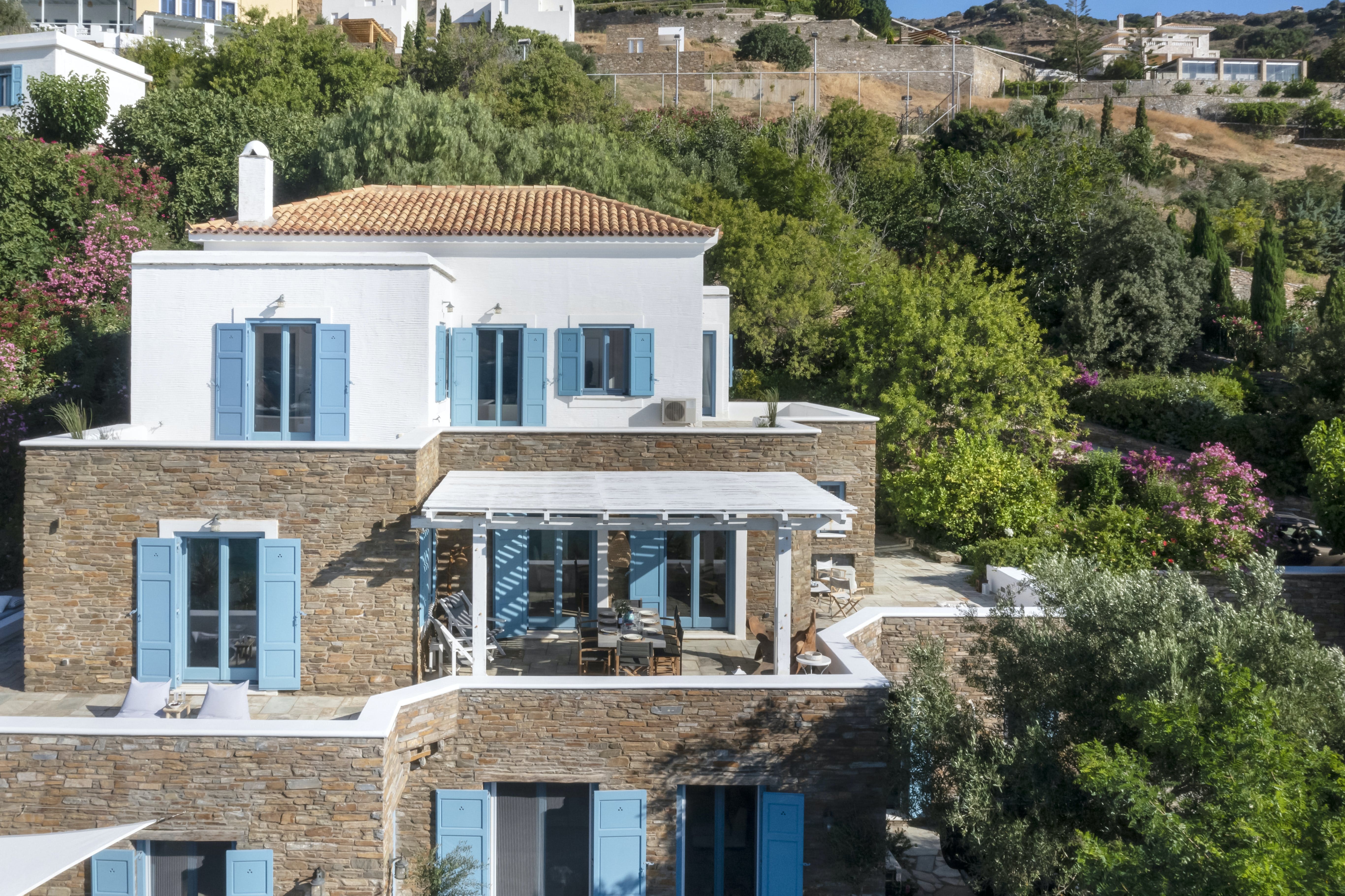 Villa Thalassa Kai: Spectacular 6-Bedroom Luxury Villa Andros with Panoramic Sea Views