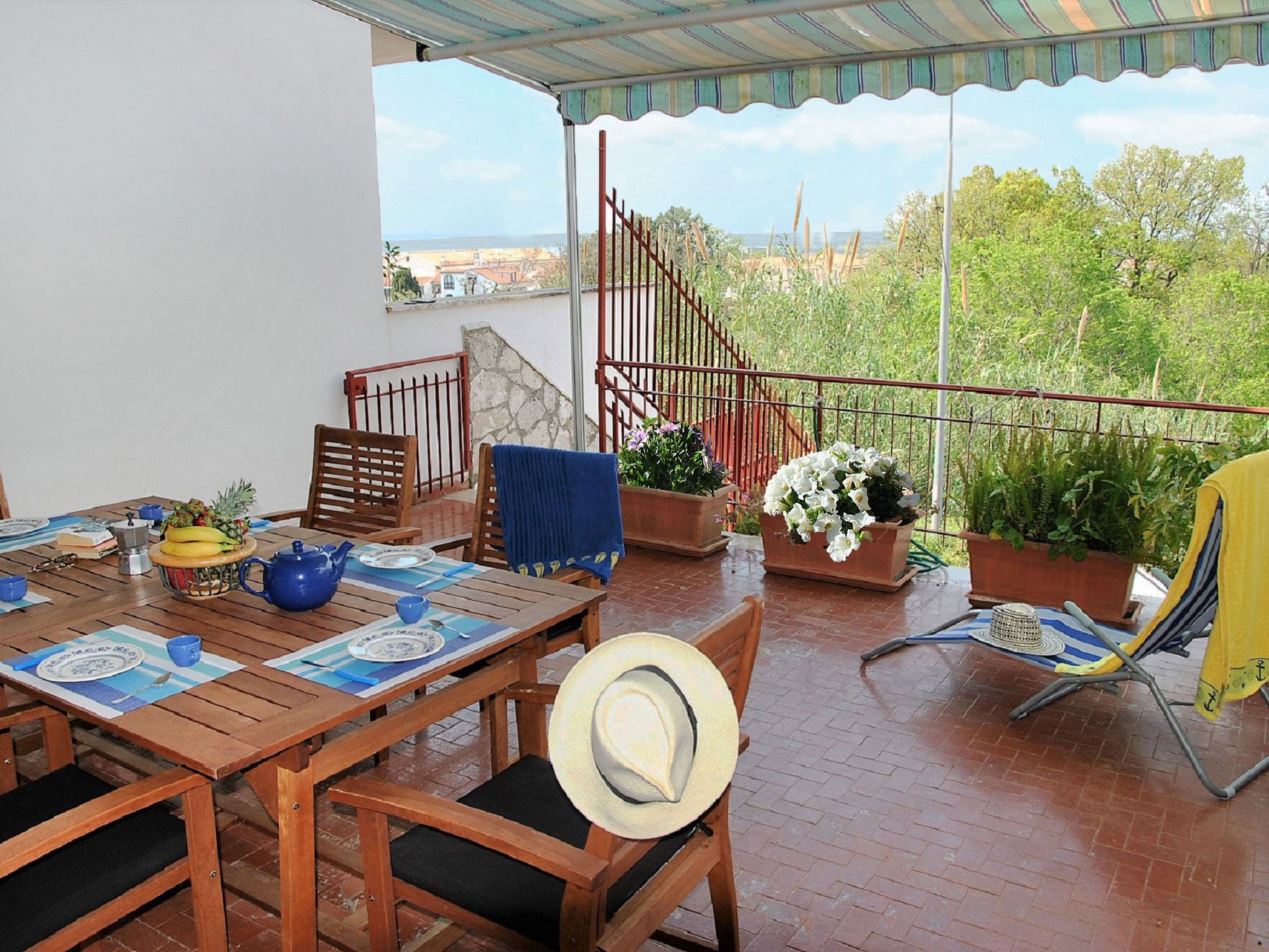 Villa Tiberiana Sperlonga: Charming Three-Bedroom Villa with Garden and Sea Views Near Historic Beach Town