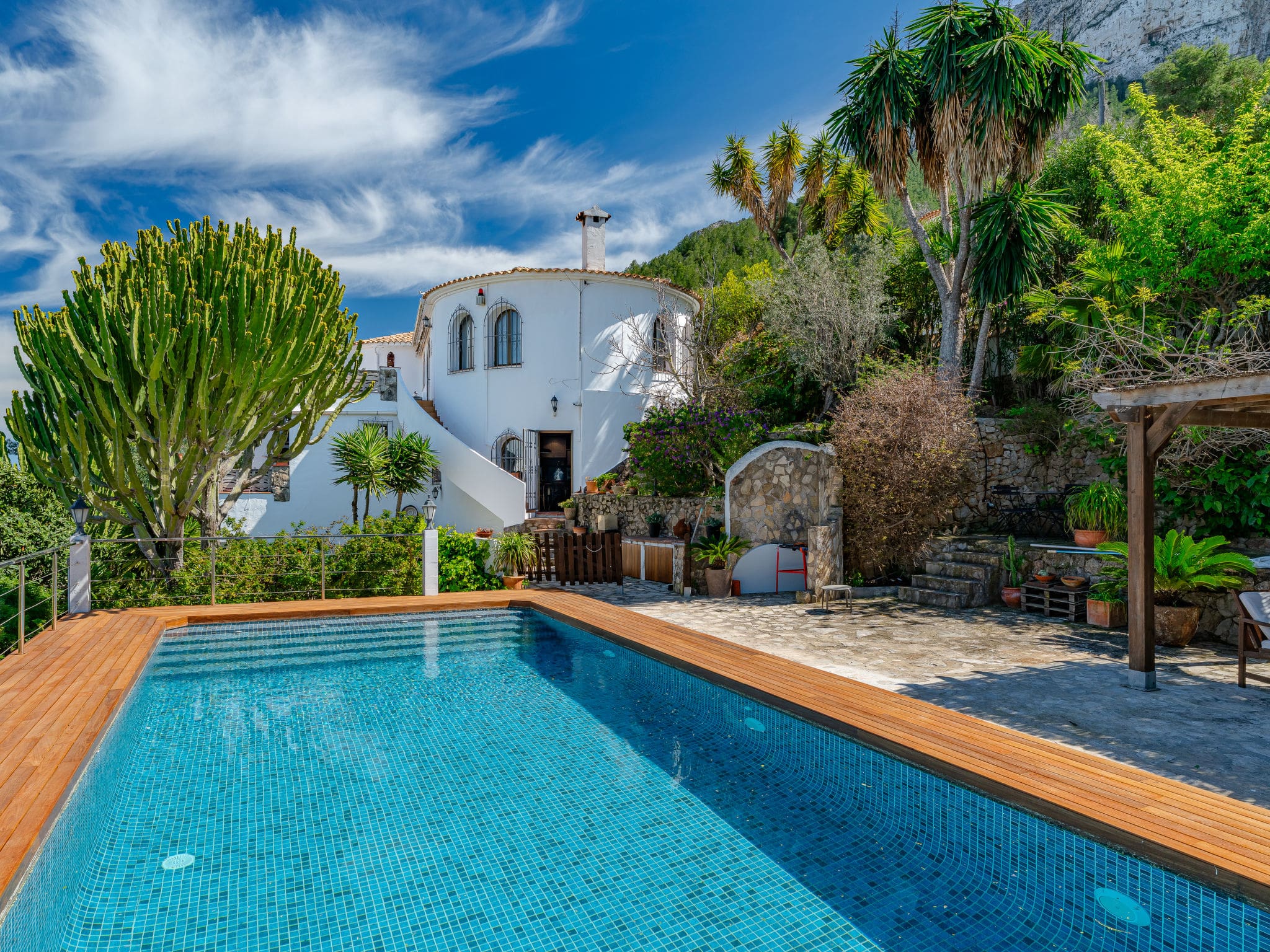 Villa Tosalet Dénia: Stunning 4-Bedroom Mediterranean Villa with Private Pool and Panoramic Sea Views