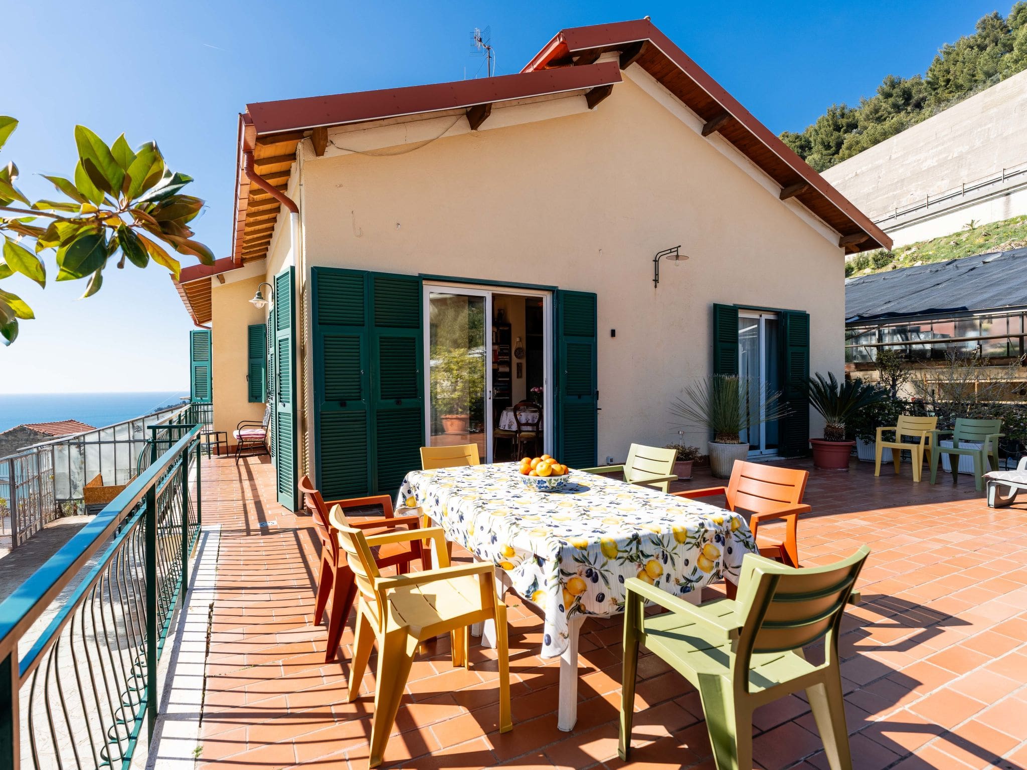 Villa Tramontana Ospedaletti: Stunning 3-Bedroom Holiday Villa with Sea Views and Private Heated Pool in Riviera di Ponente