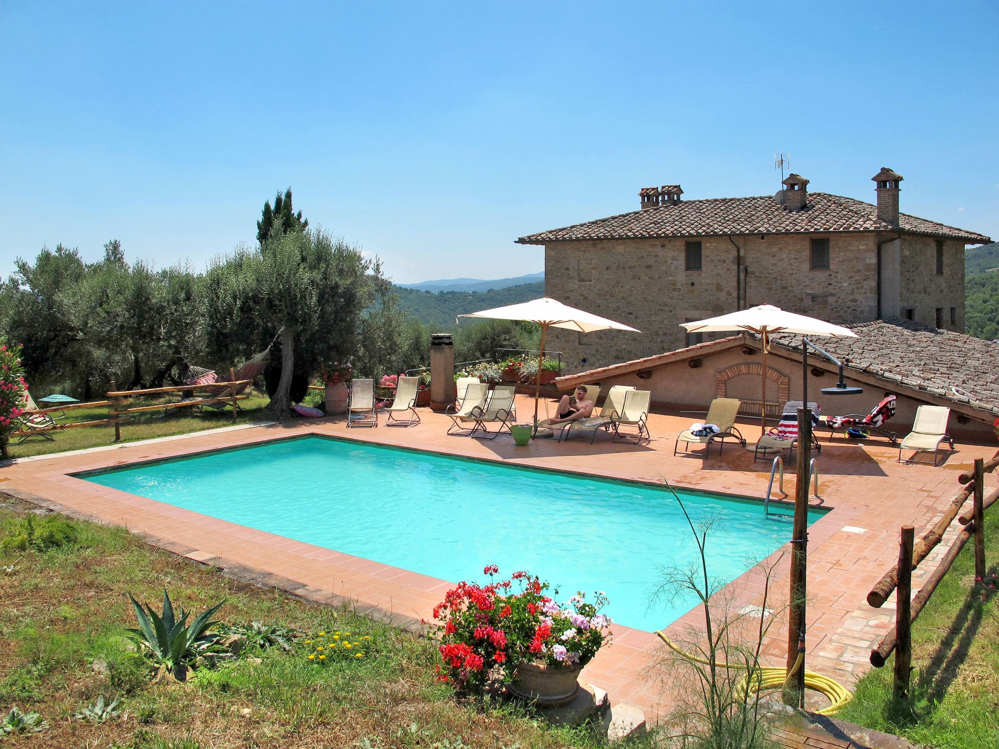 Villa Tramontana Trasimeno: Magnificent 10-Bedroom Farmhouse with Private Pool and Countryside Views in Umbria Italy