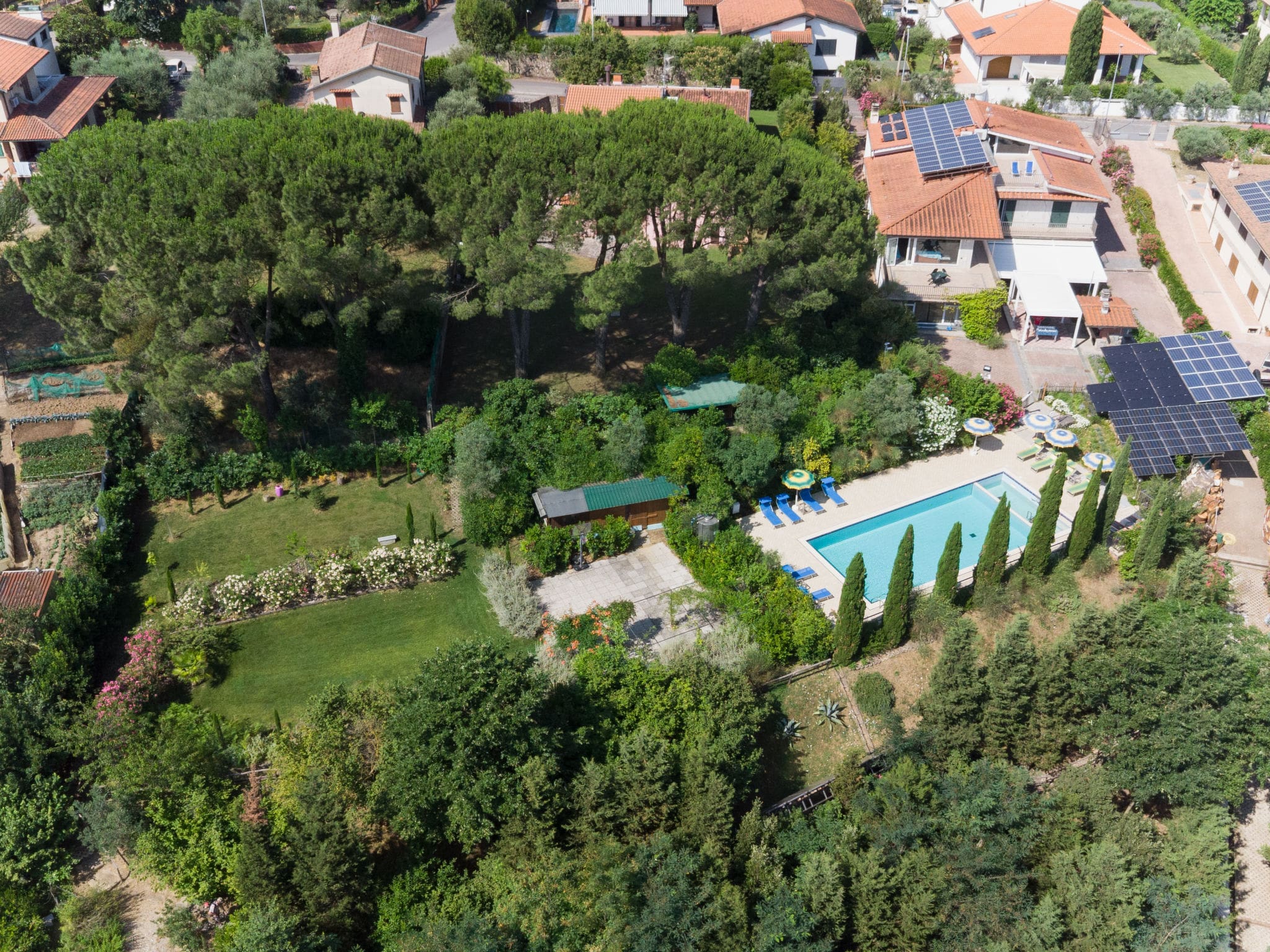 Villa Tramontano Montelupo: Spectacular 8-Bedroom Tuscan Estate with Private Pool Near Florence Italy
