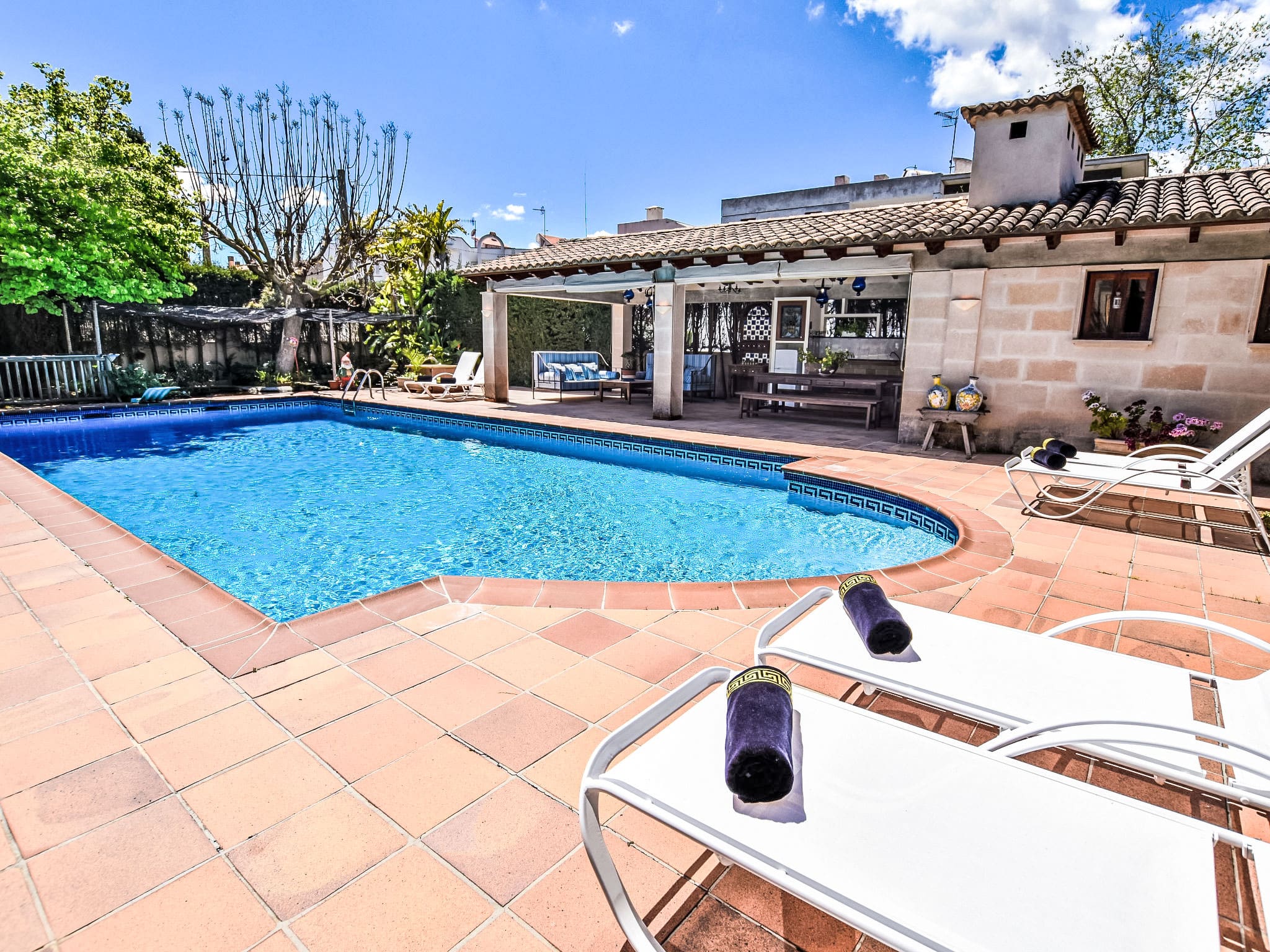 Villa Tramuntana Lloseta: Spectacular 5-Bedroom Mountain View Villa with Private Pool in the Heart of Mallorca