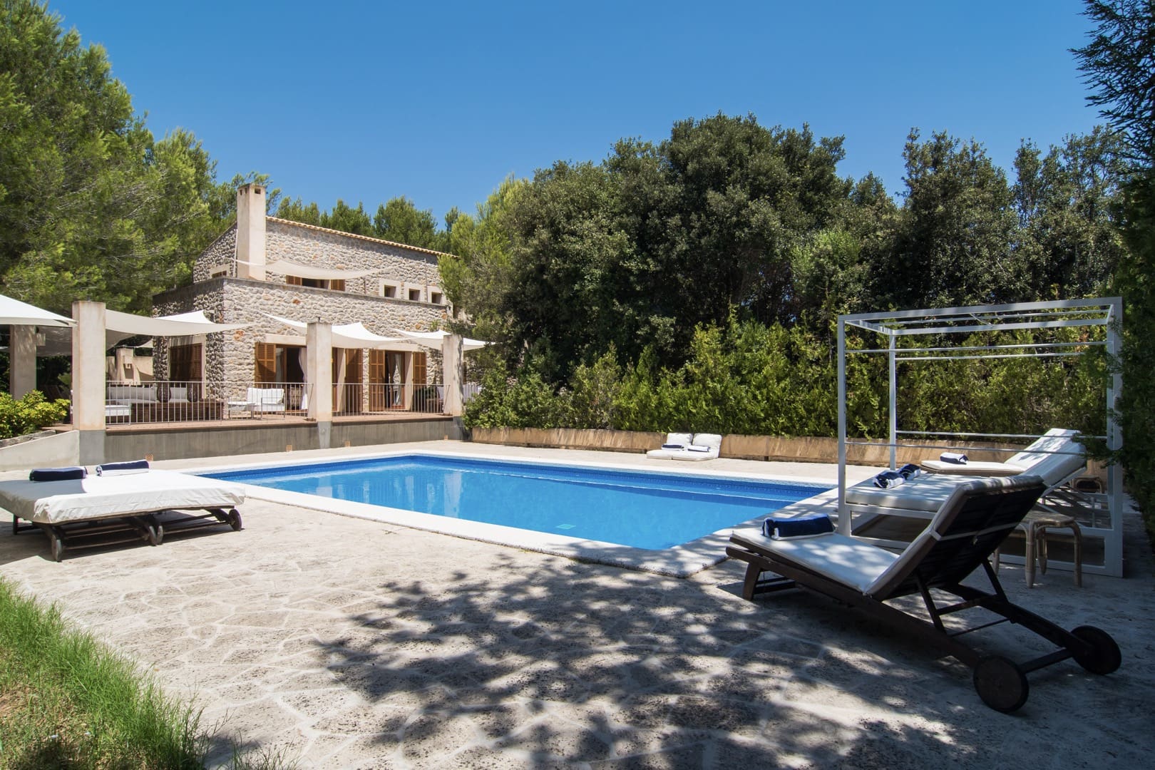 Villa Tramuntana Migjorn: Luxury 3-Bedroom Villa with Private Pool, Mallorca