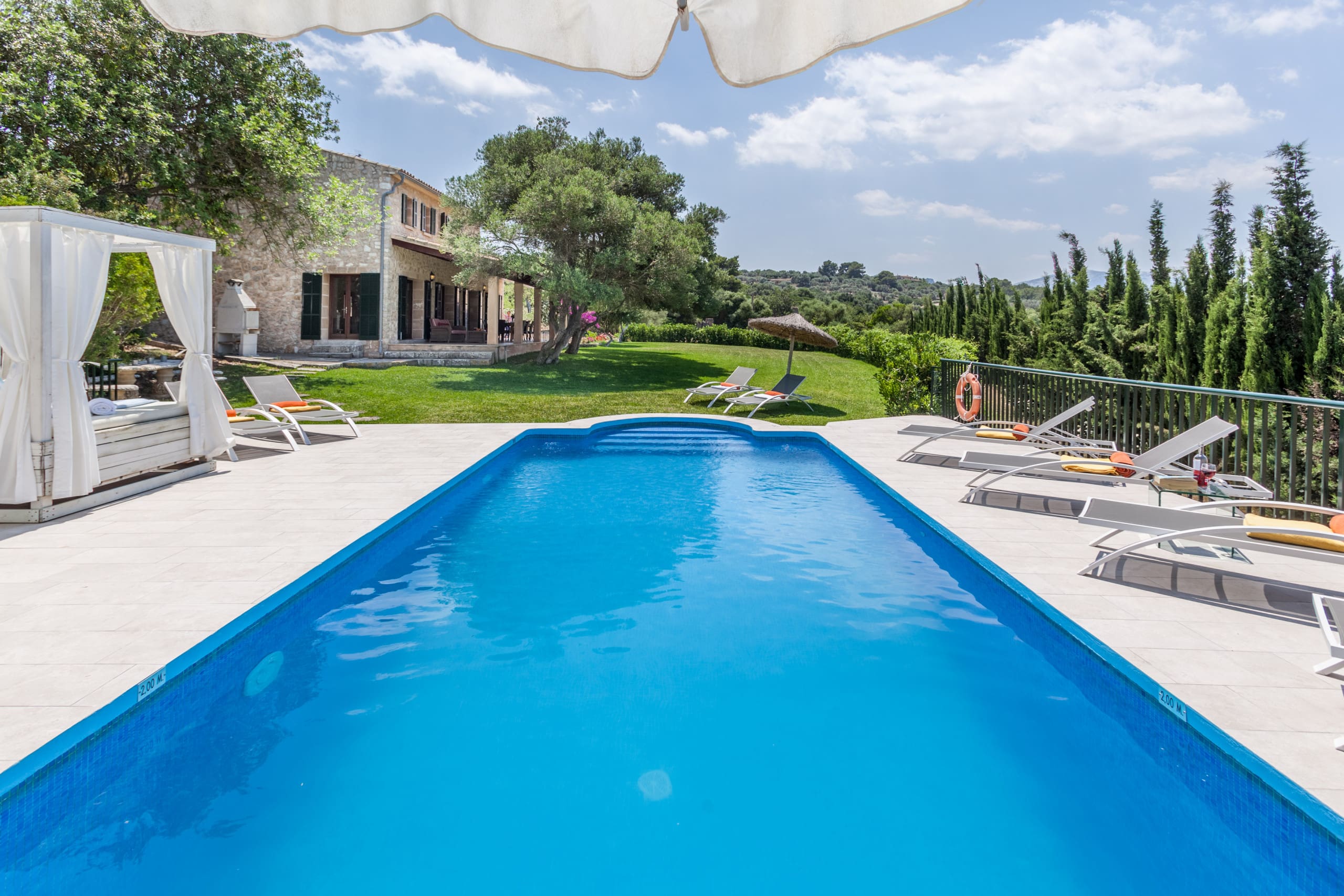 Villa Tramuntana Pollença: Luxury 5-Bedroom Villa with Seaview and Pool, Pollença